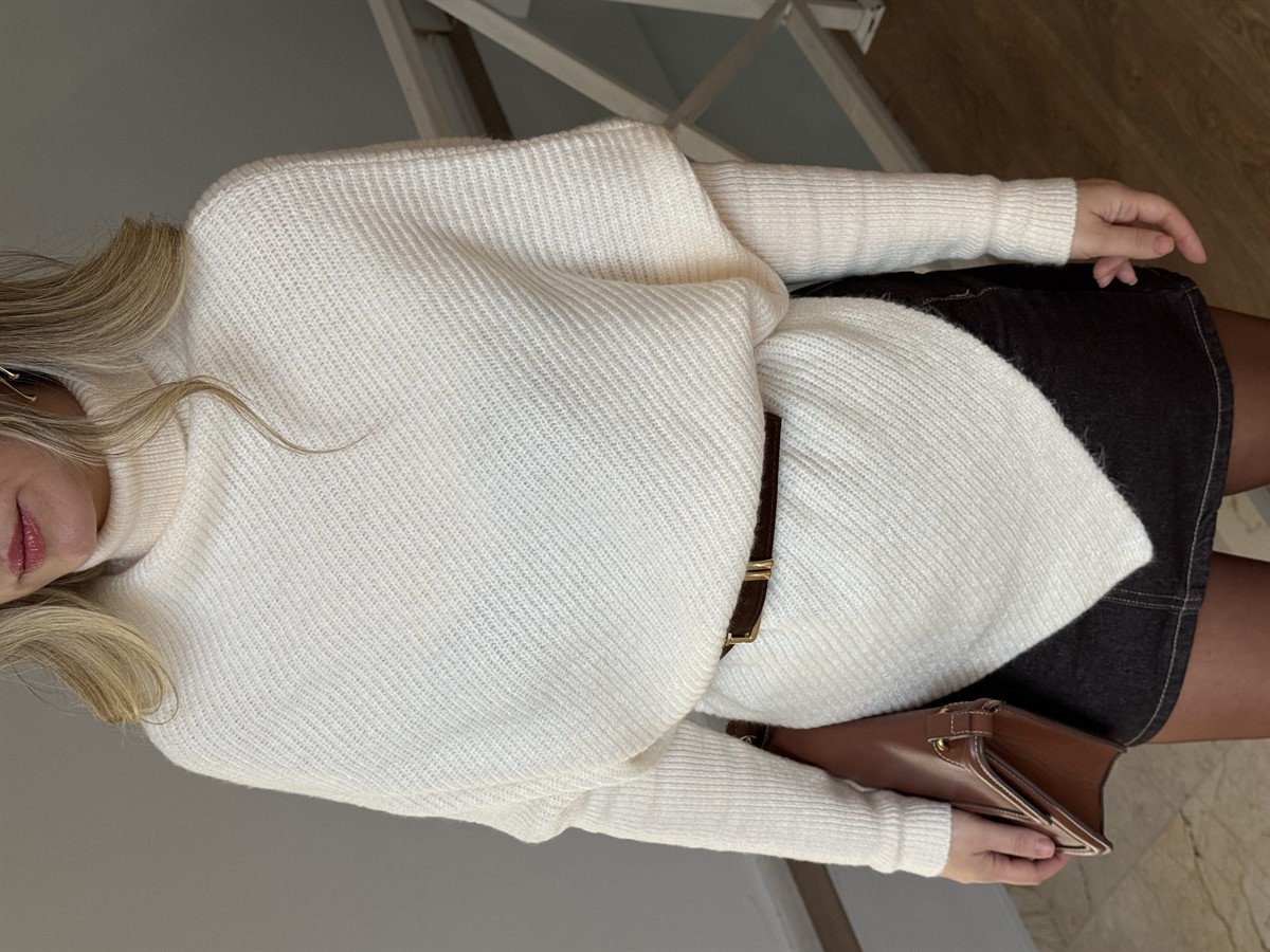 Boğazlı Asimetrik Kesim Kazak - Krem