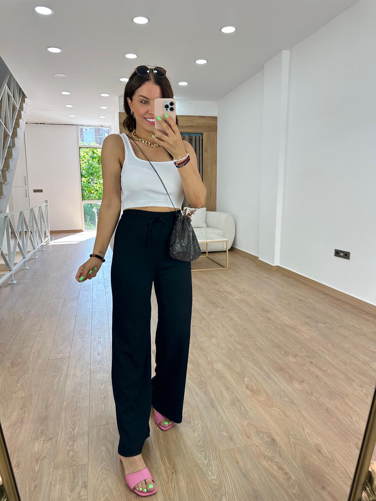 Bol Paça Bürümcük Pantolon-Siyah