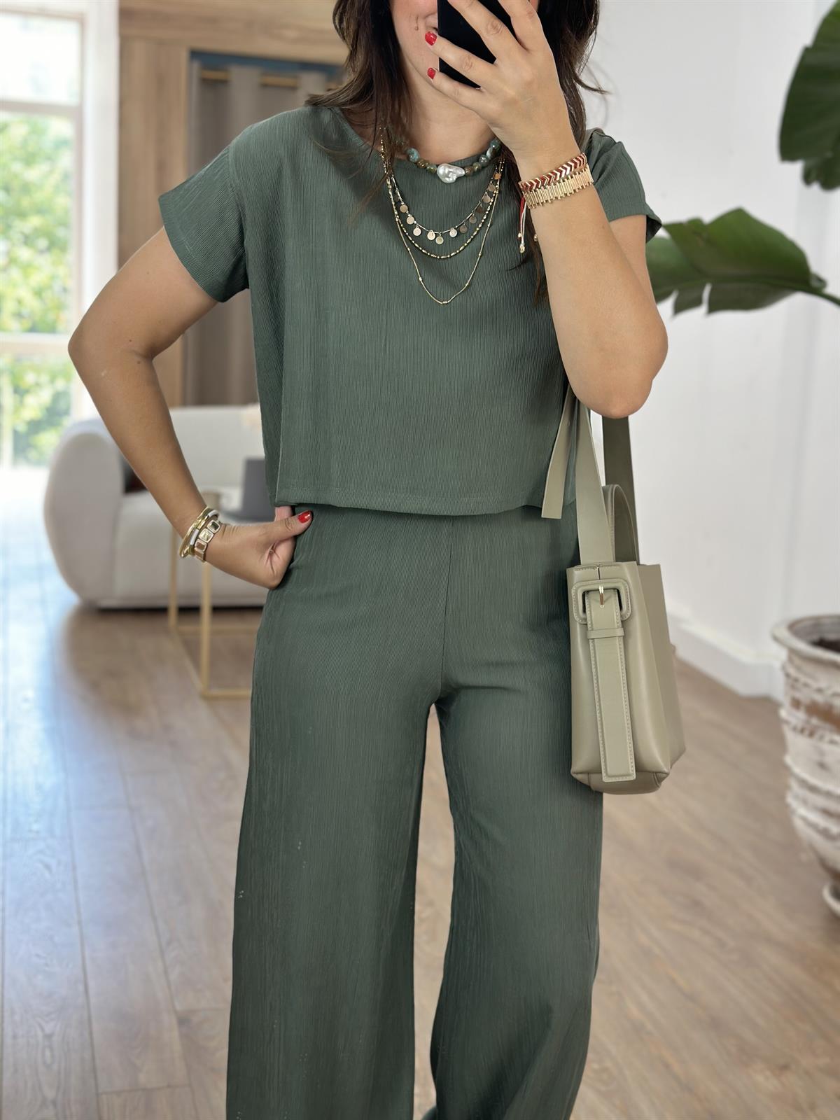 Bol Paça Pantolonlu Basic Takım-Haki