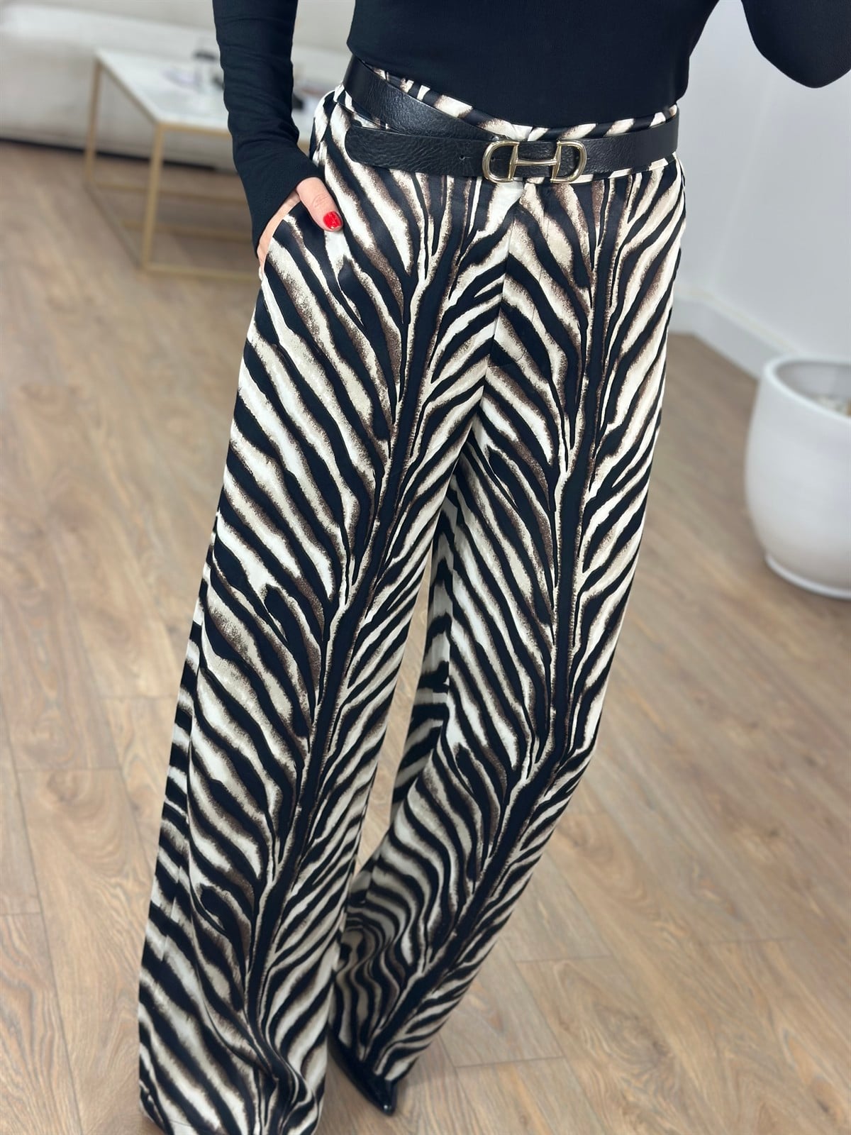 Bol Paça Zebra Saten Pantolon - Bej