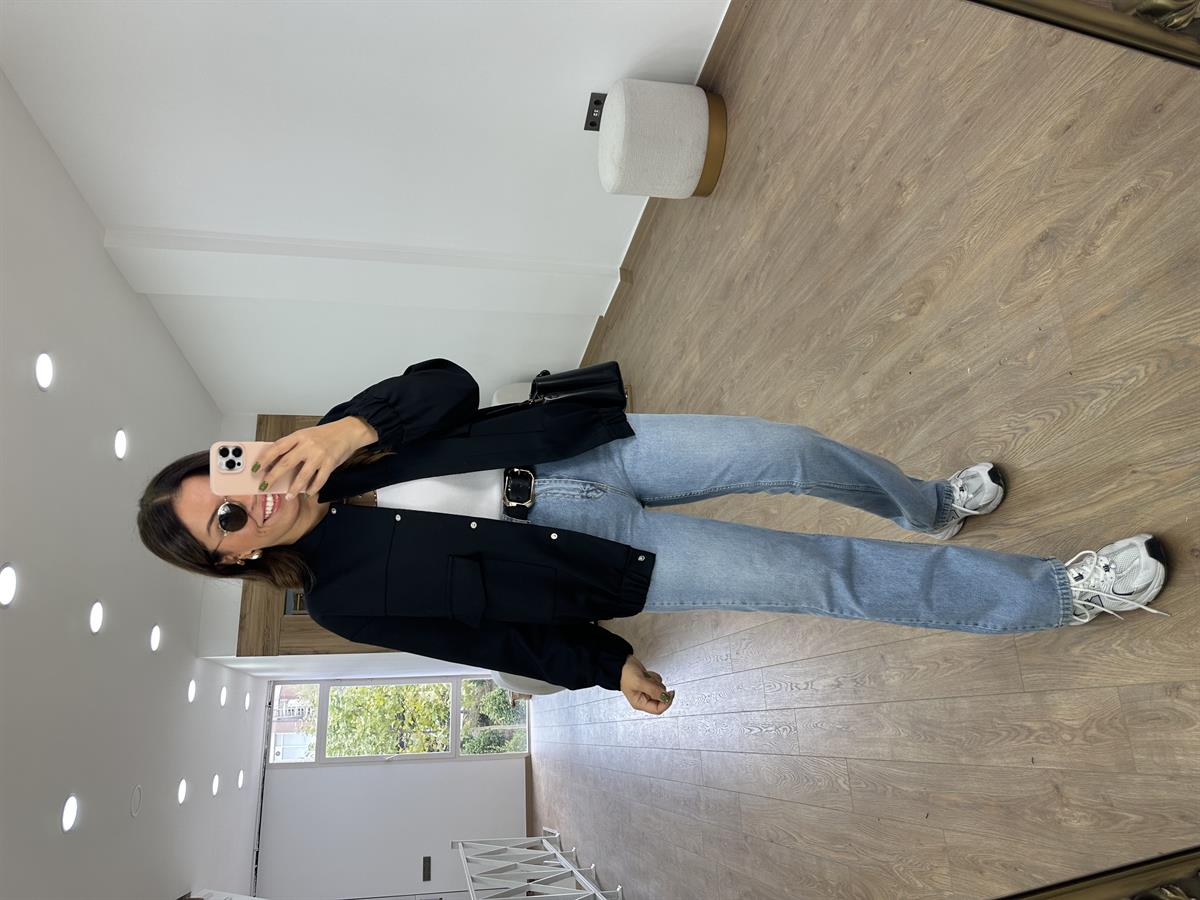 Büyük Cepli Önü Çıtçıtlı Bomber Ceket-Siyah