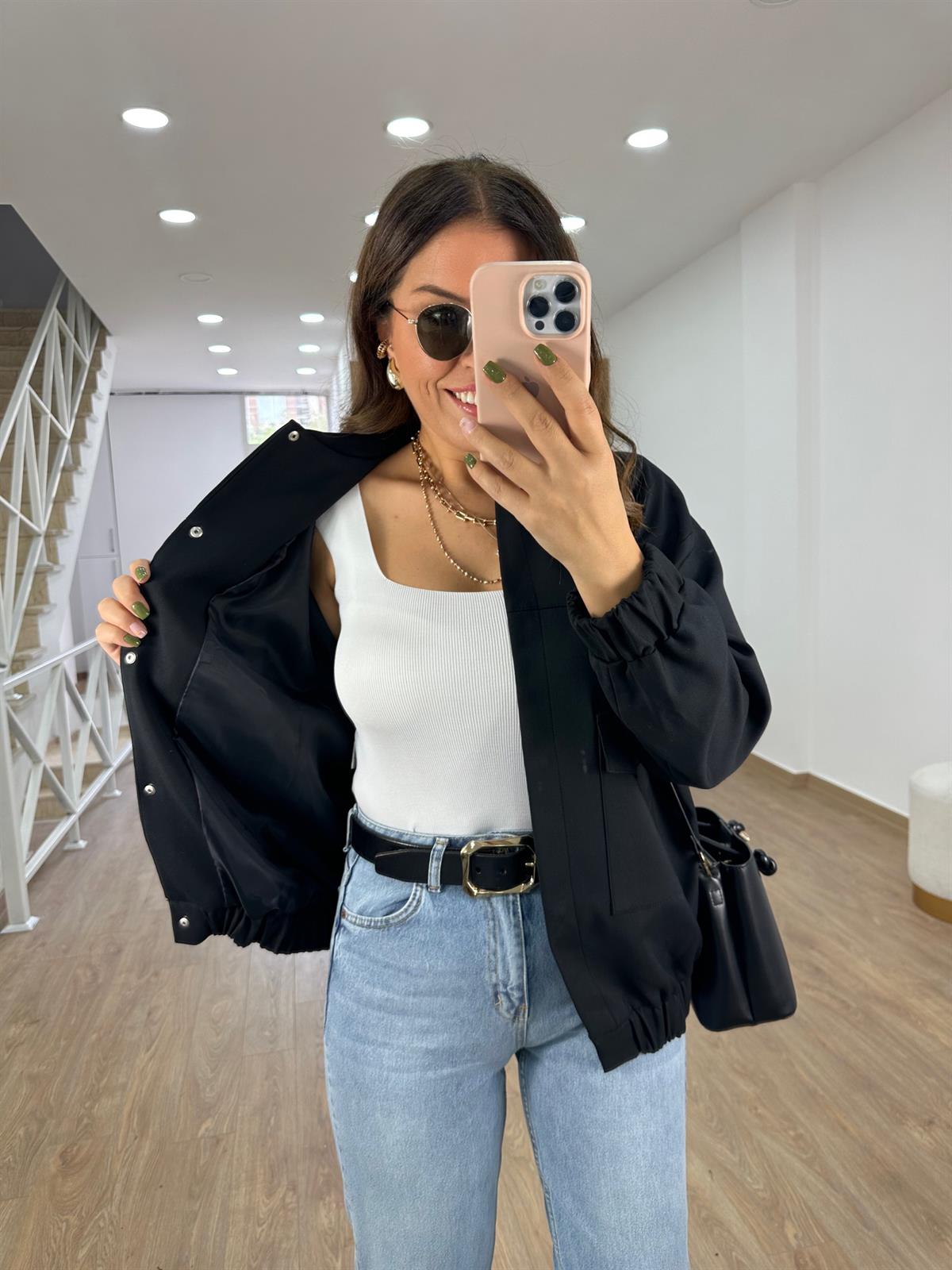 Büyük Cepli Önü Çıtçıtlı Bomber Ceket-Siyah