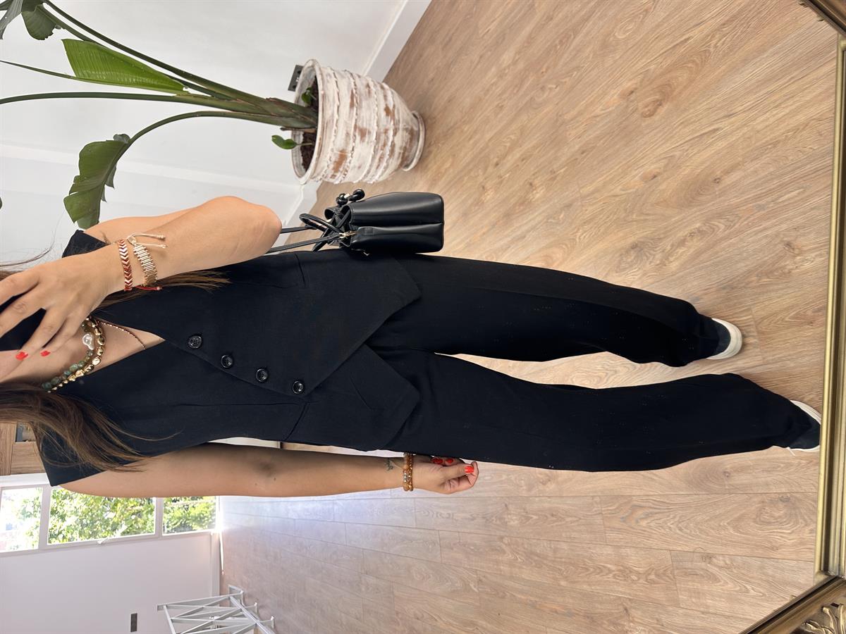 Çapraz Kapama Yelekli Takım-Siyah