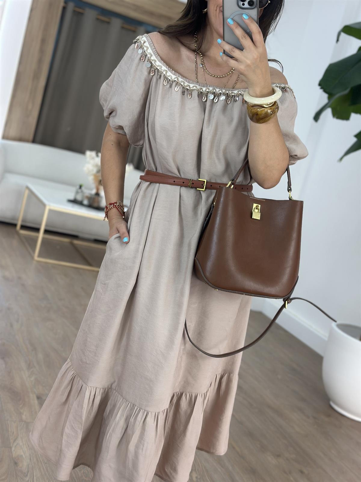 Carmen Yaka Deniz Kabuklu Elbise - Bej