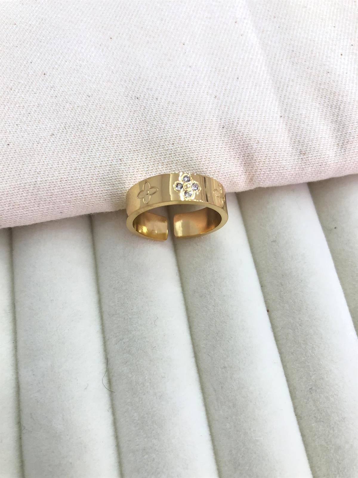 Çelik Gold Yonca Tasarım Taş Detay Yüzük