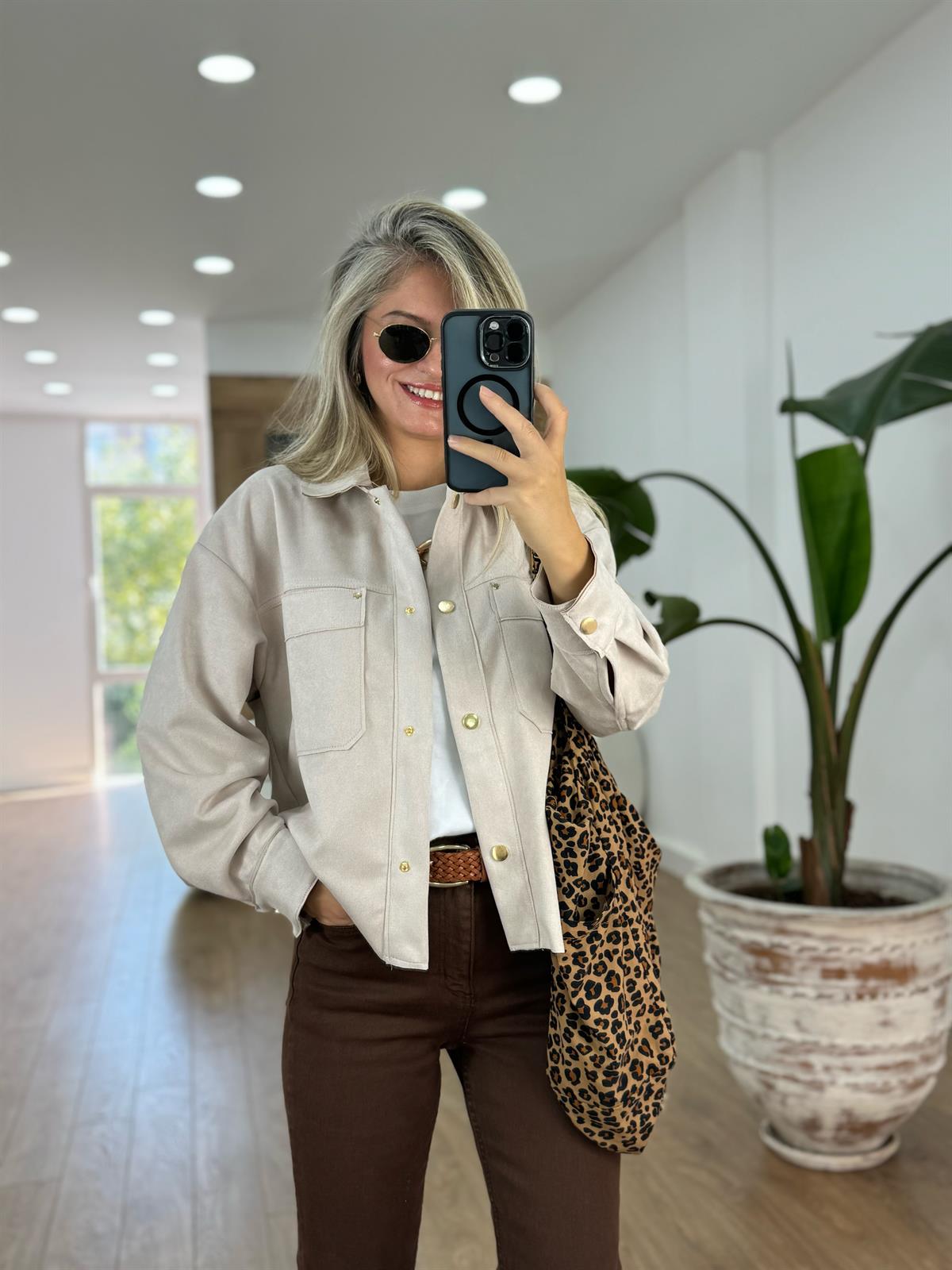 Cepli Süet Gömlek - Taş