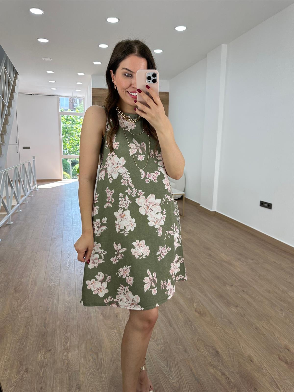 Çiçekli Keten Elbise