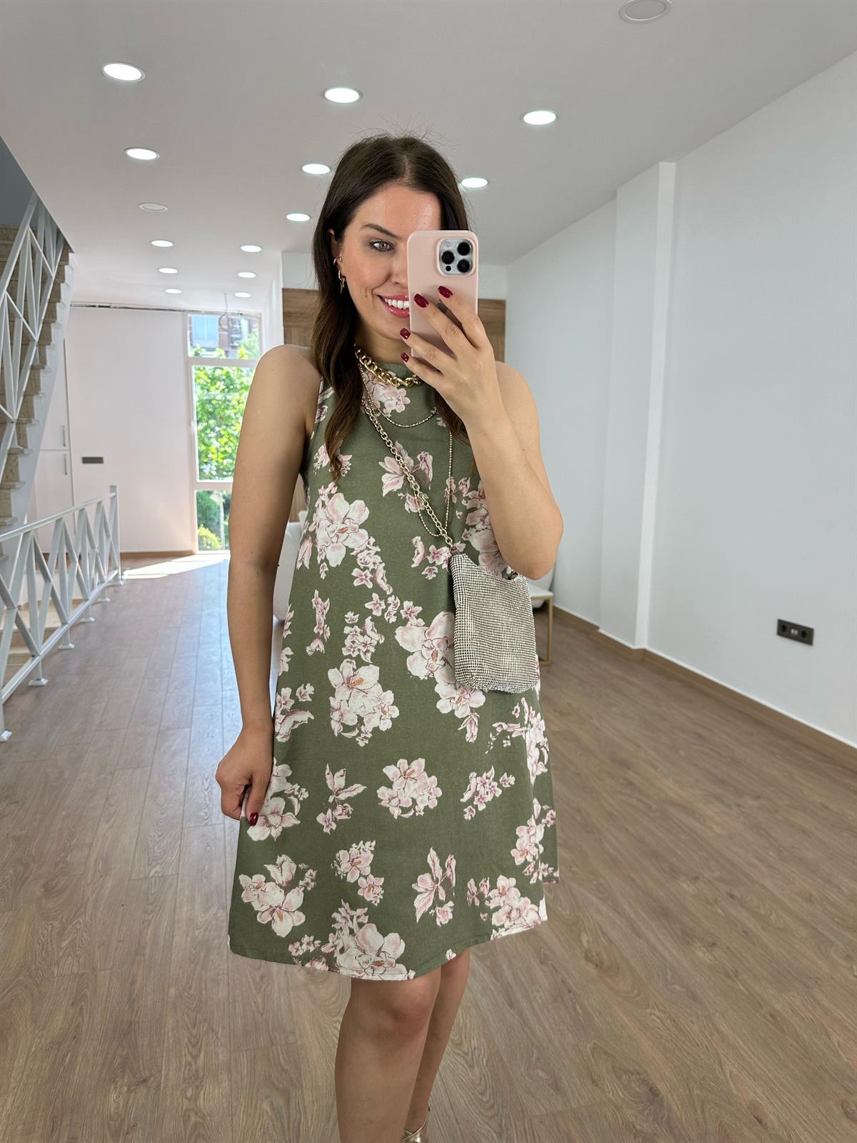 Çiçekli Keten Elbise