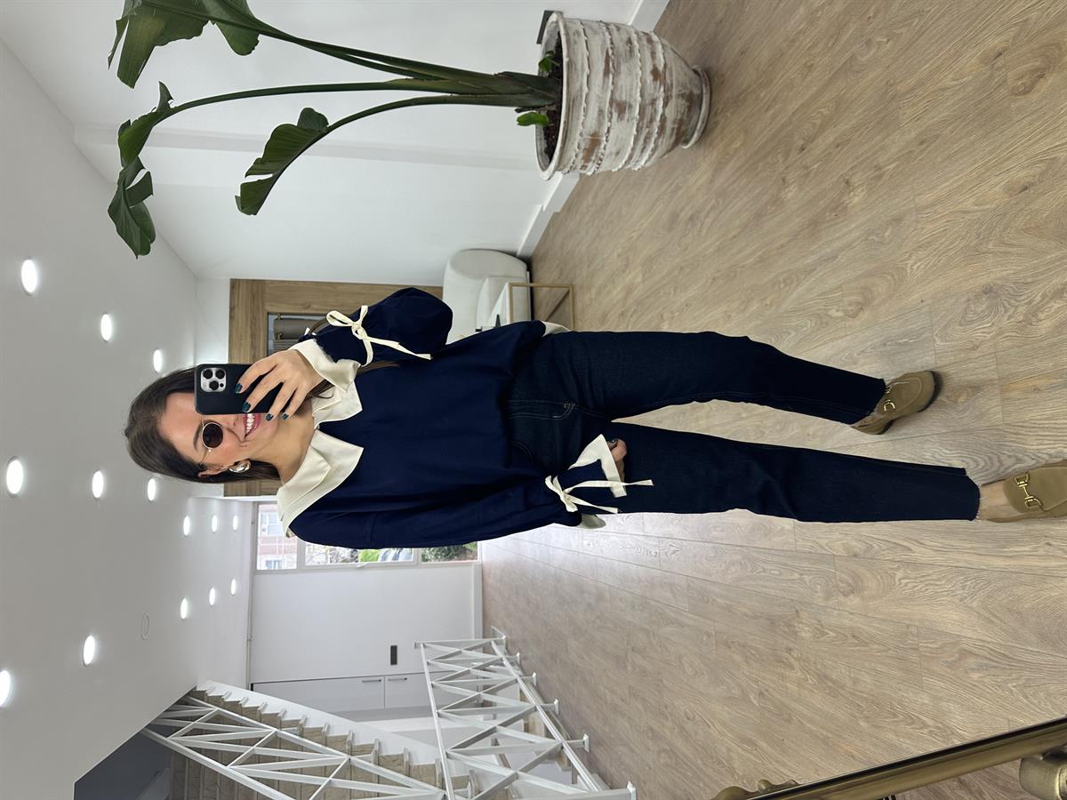 Çift Yakalı Poplin Garnili Tasarım Triko