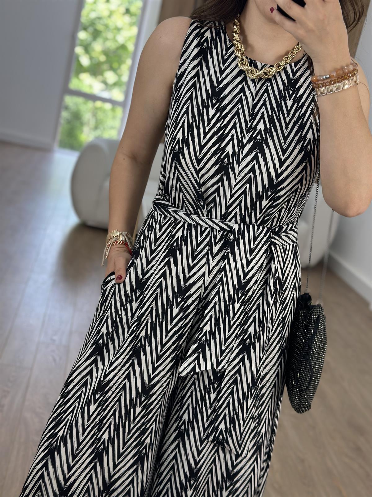 Çıkarılabilir Broşlu Bol Paça Tulum