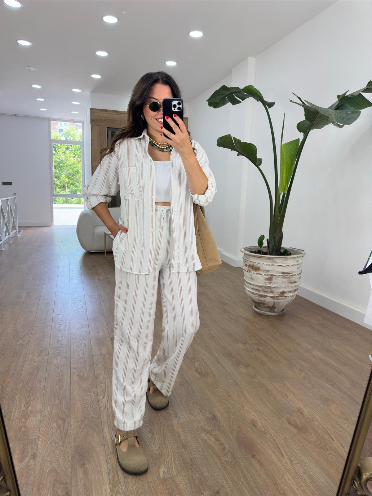 Çizgili Gömlek Pantolon Takım-Kahverengi