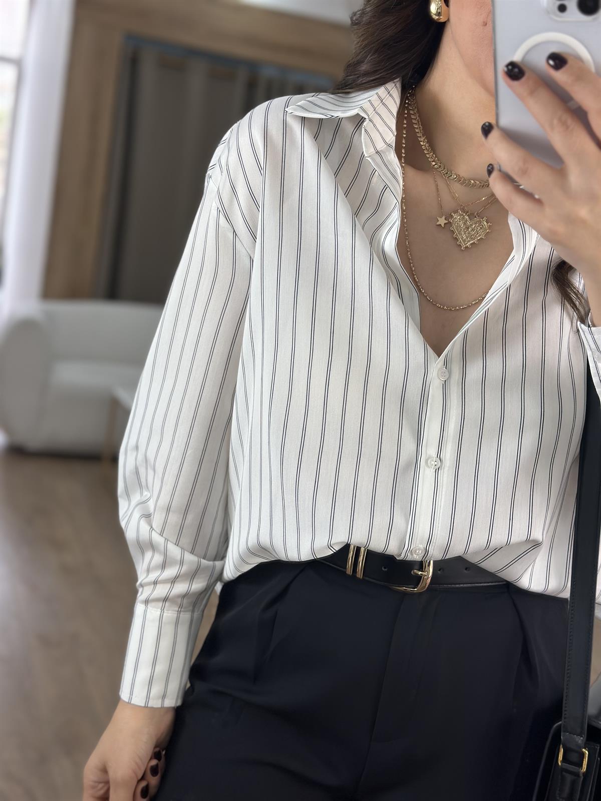 Çizgili Oversize Gömlek - Beyaz