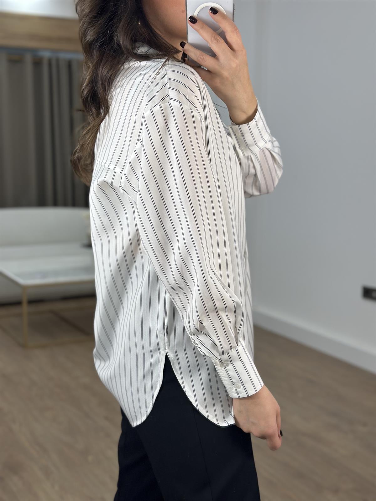 Çizgili Oversize Gömlek - Beyaz