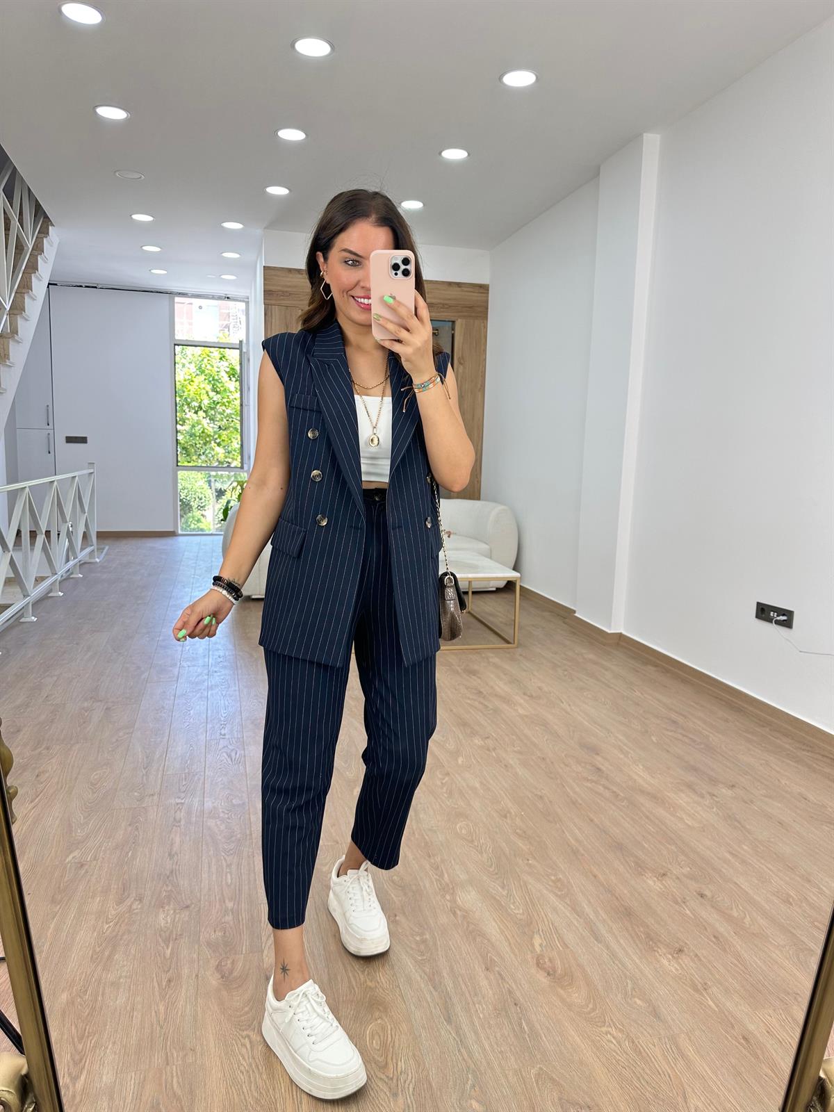 Çizgili Yelekli Takım-Lacivert