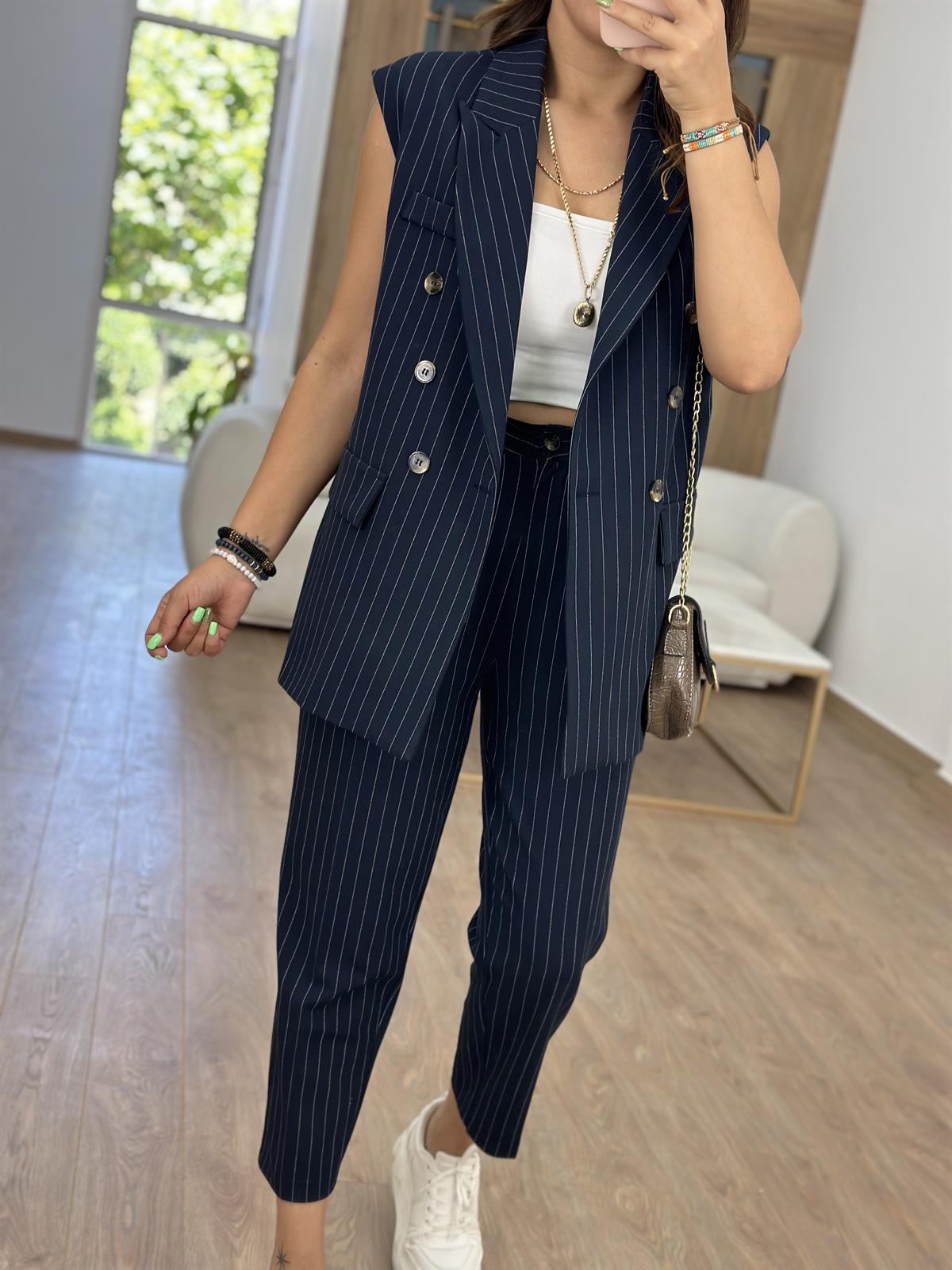 Çizgili Yelekli Takım-Lacivert