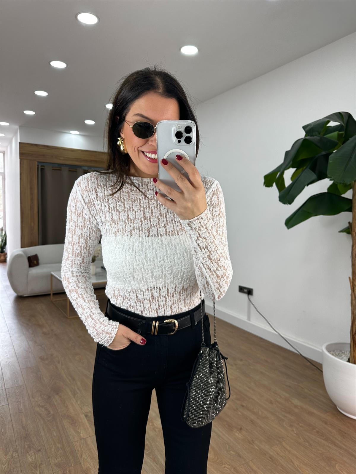 Dantel Detaylı Bluz - Ekru