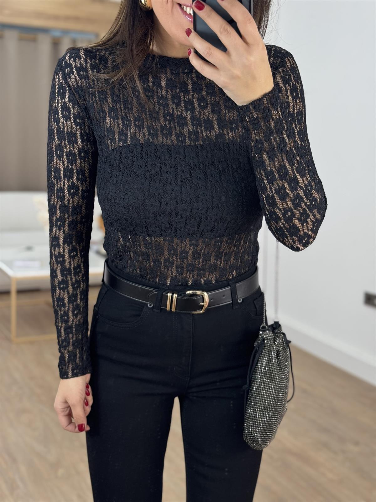 Dantel Detaylı Bluz - Siyah