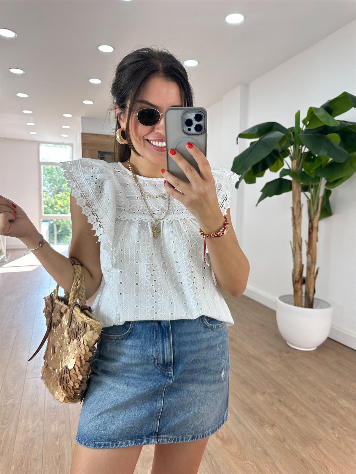 Dantel Detaylı Fisto Bluz - Beyaz