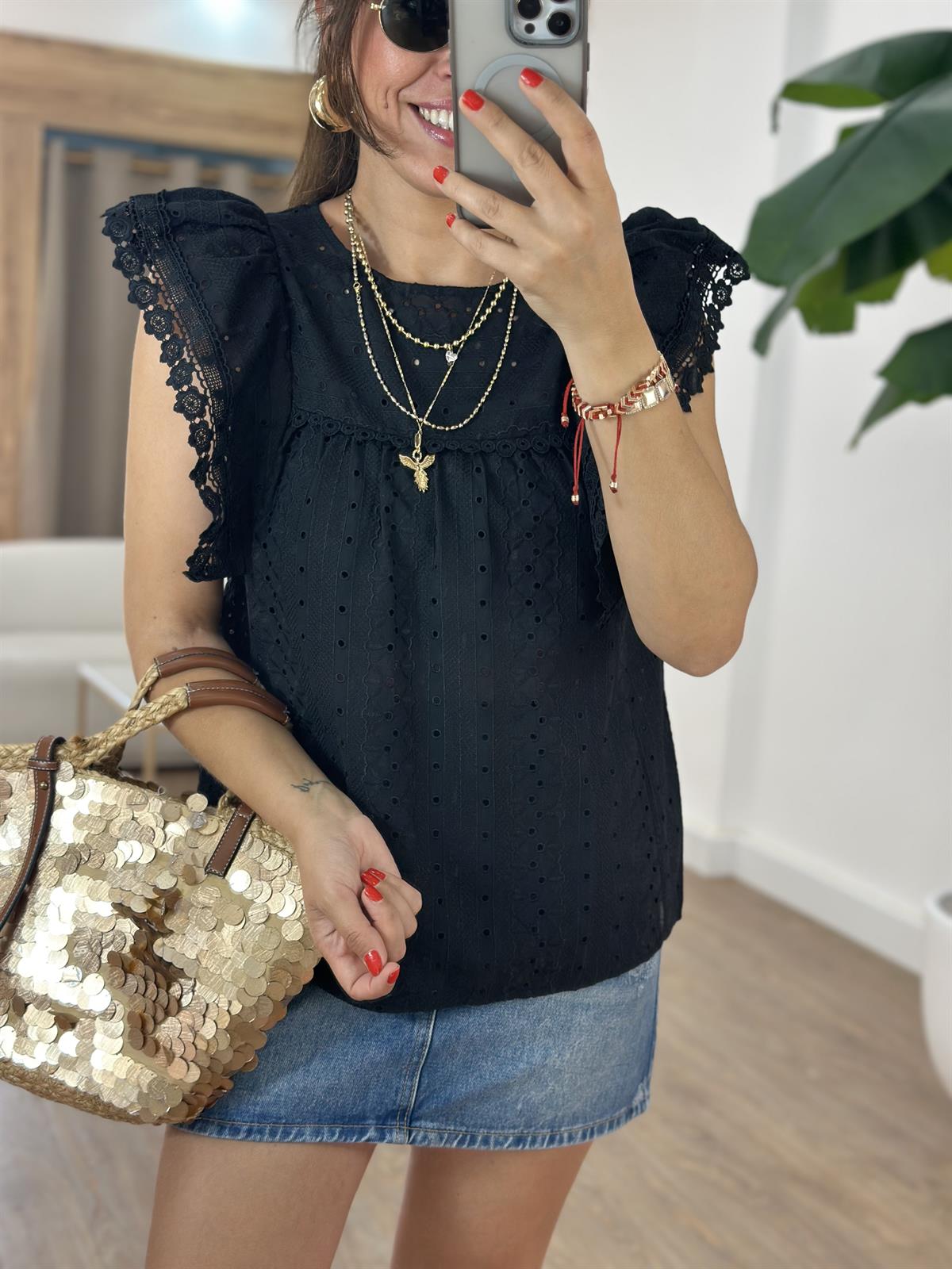 Dantel Detaylı Fisto Bluz - Siyah