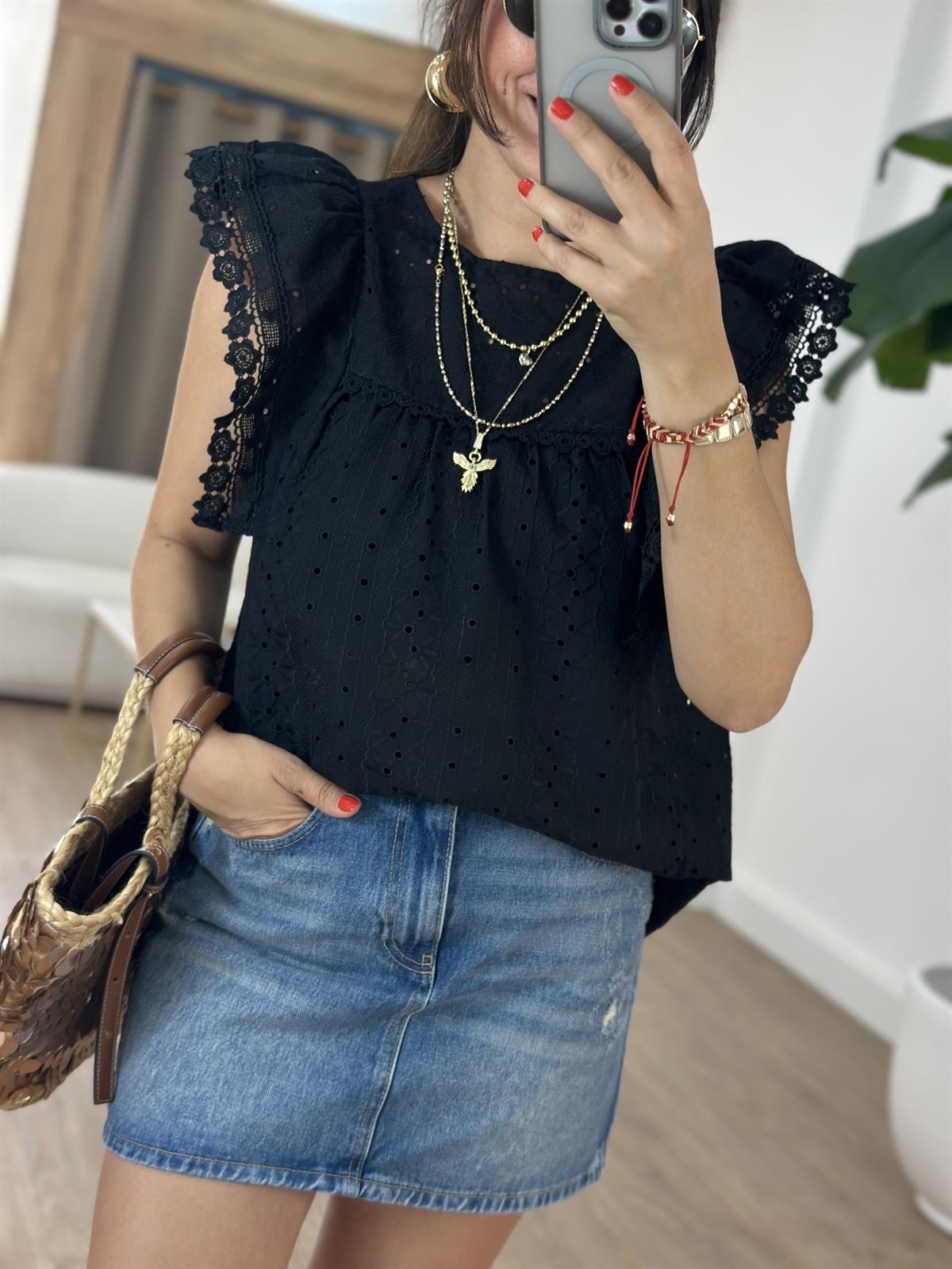 Dantel Detaylı Fisto Bluz - Siyah