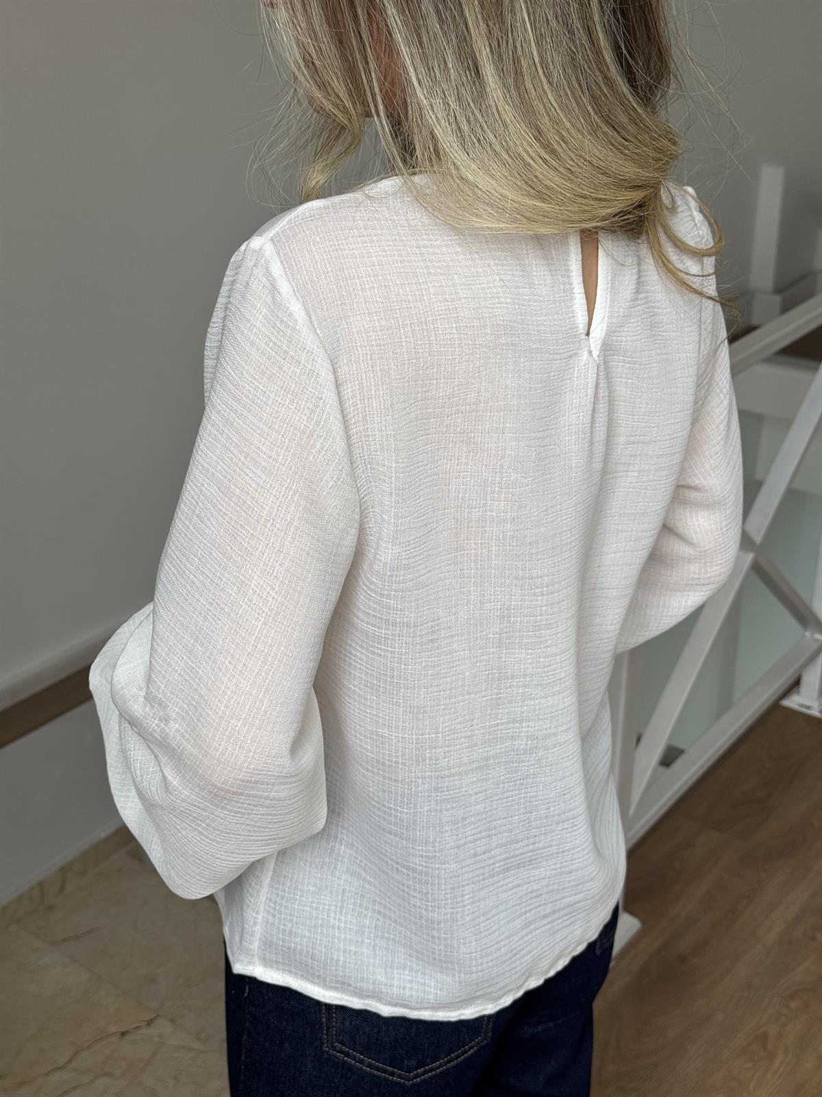 Dantel Detaylı Gömlek 