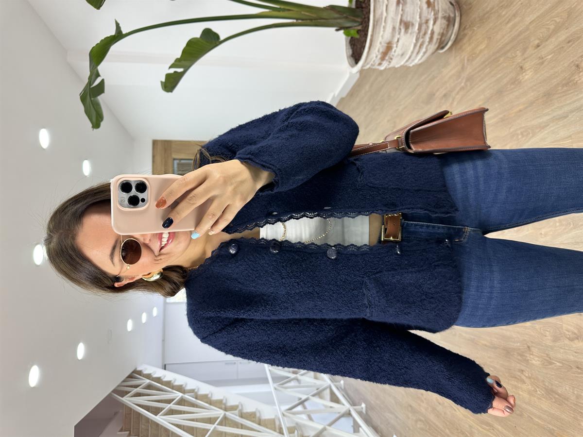 Dantel Detaylı Önden Cepli Buklet Hırka-Lacivert