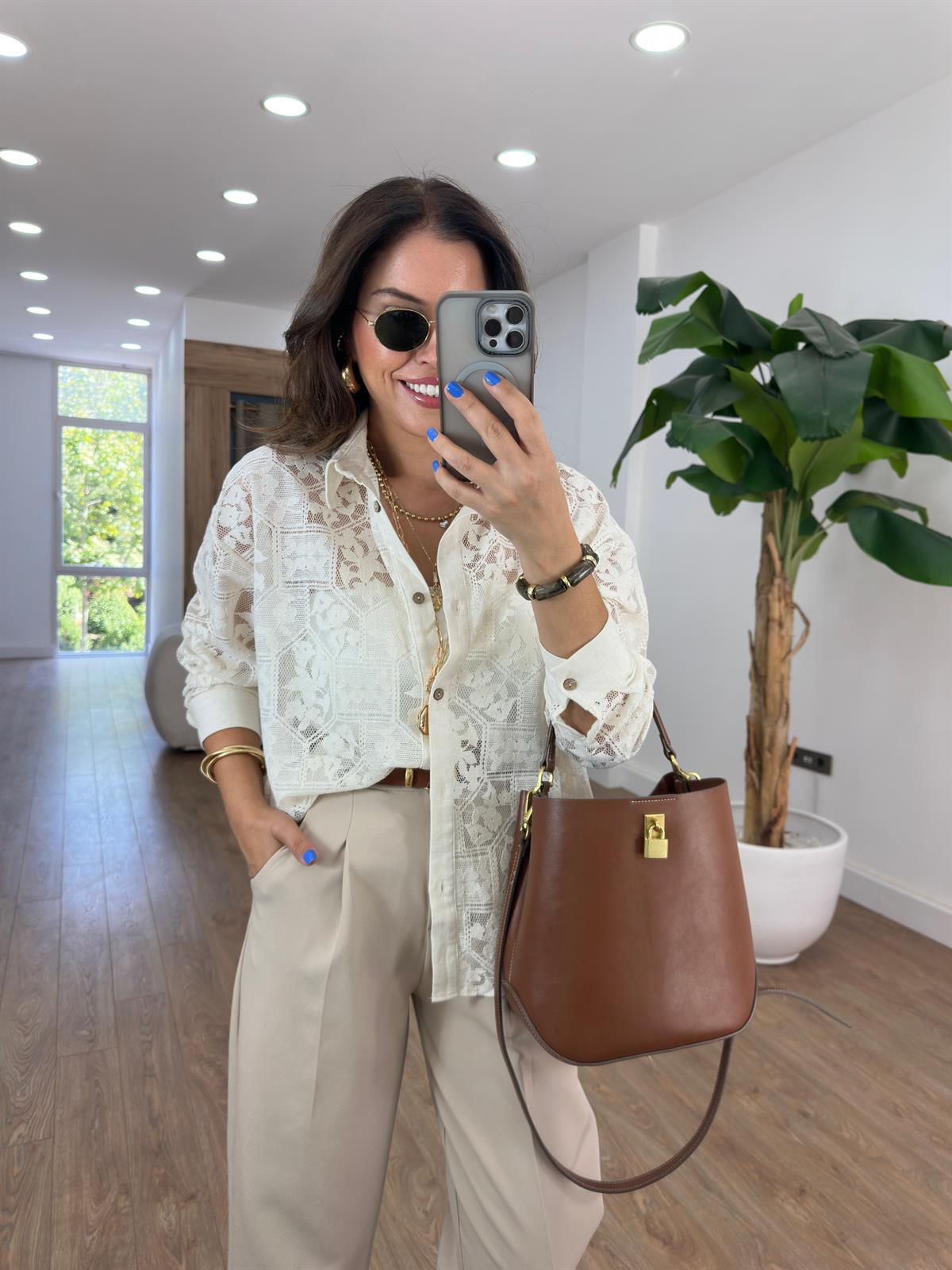 Dantel Detaylı Salaş Gömlek - Ekru