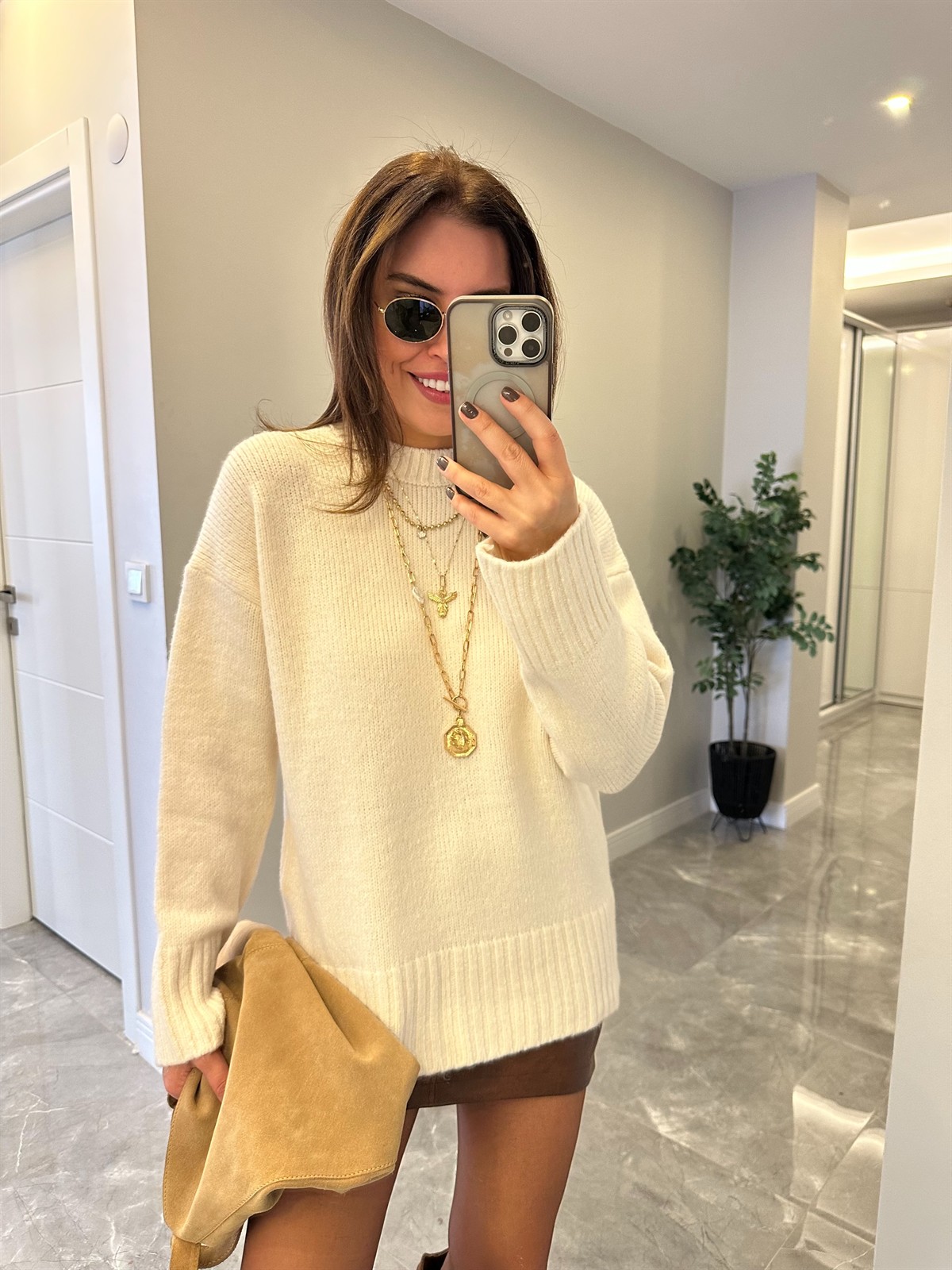 Dekoratif Detaylı Basic Triko Kazak - Krem