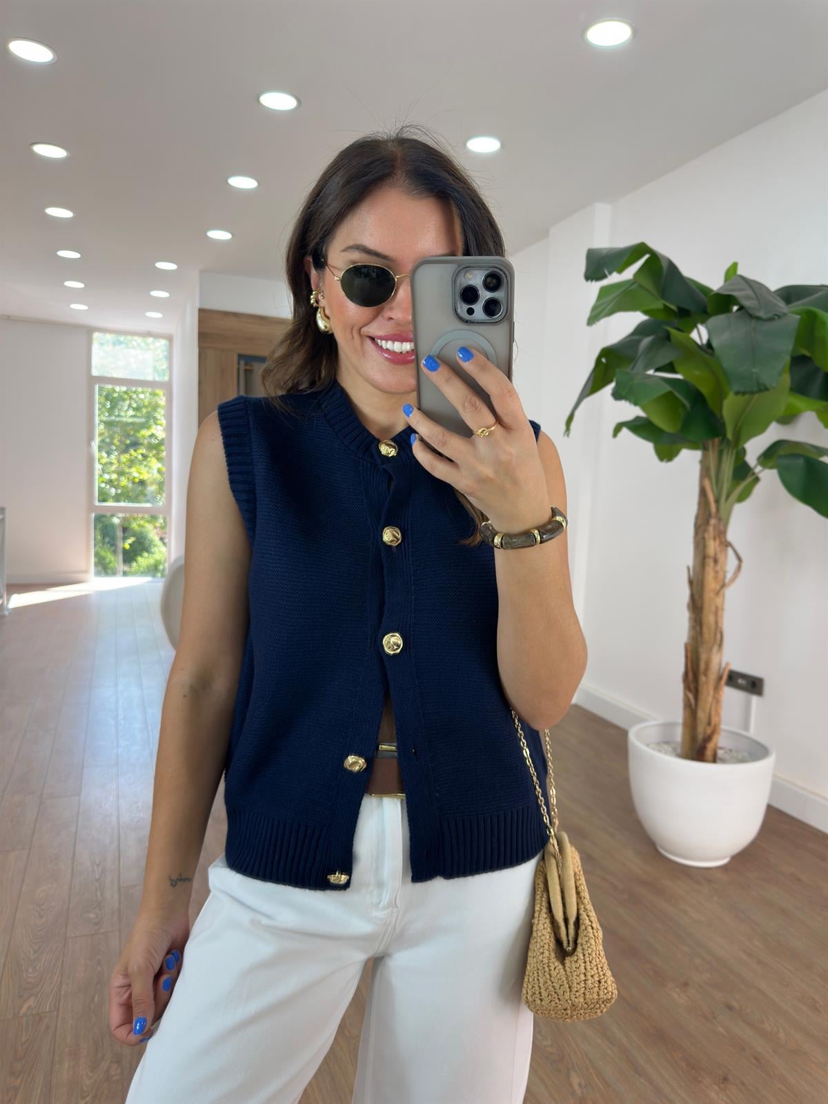 Dekoratif Yaka Gold Düğmeli Yelek - Lacivert