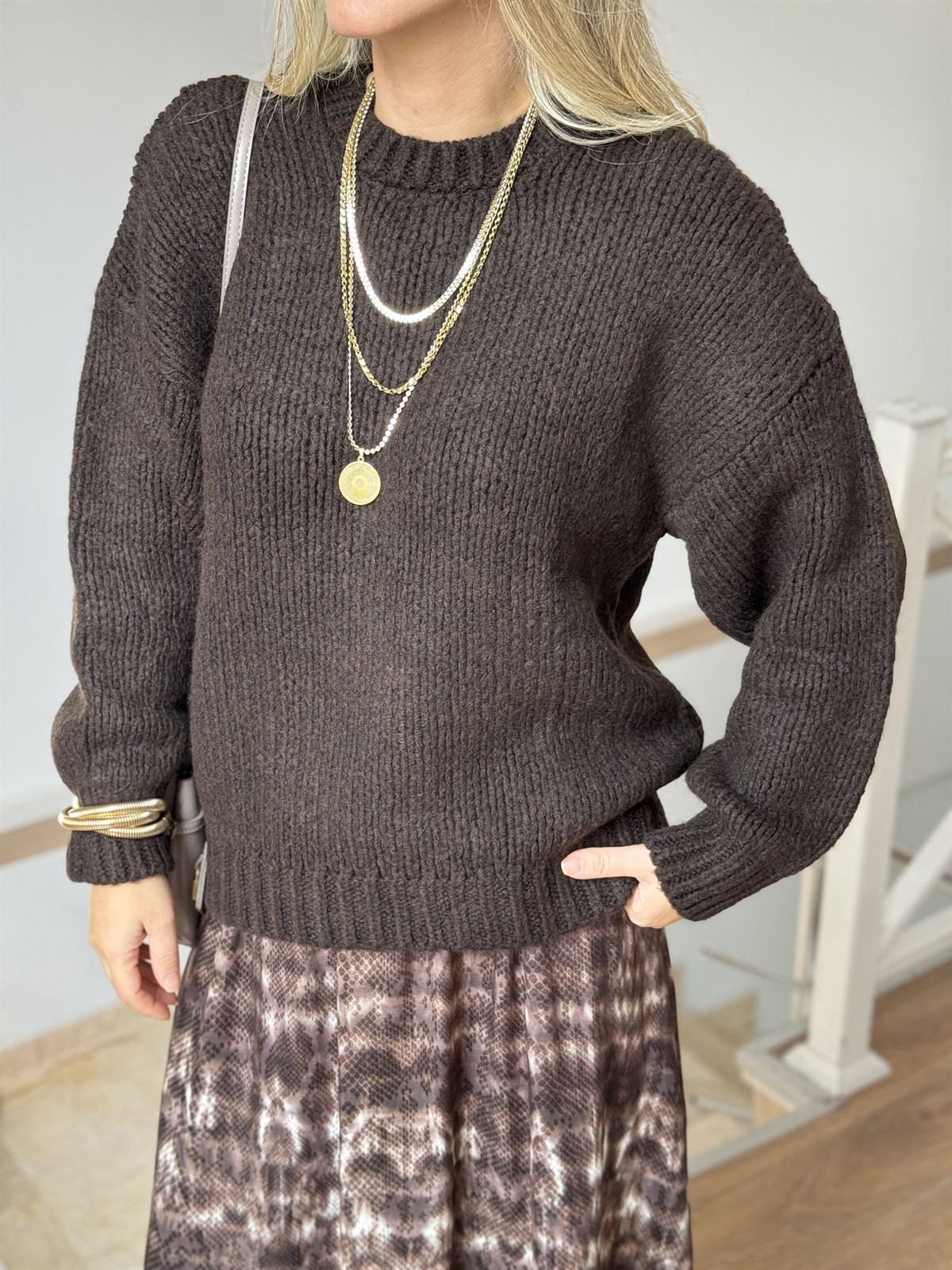 Dekoratif Yaka Oversize Kazak - Acı Kahve 