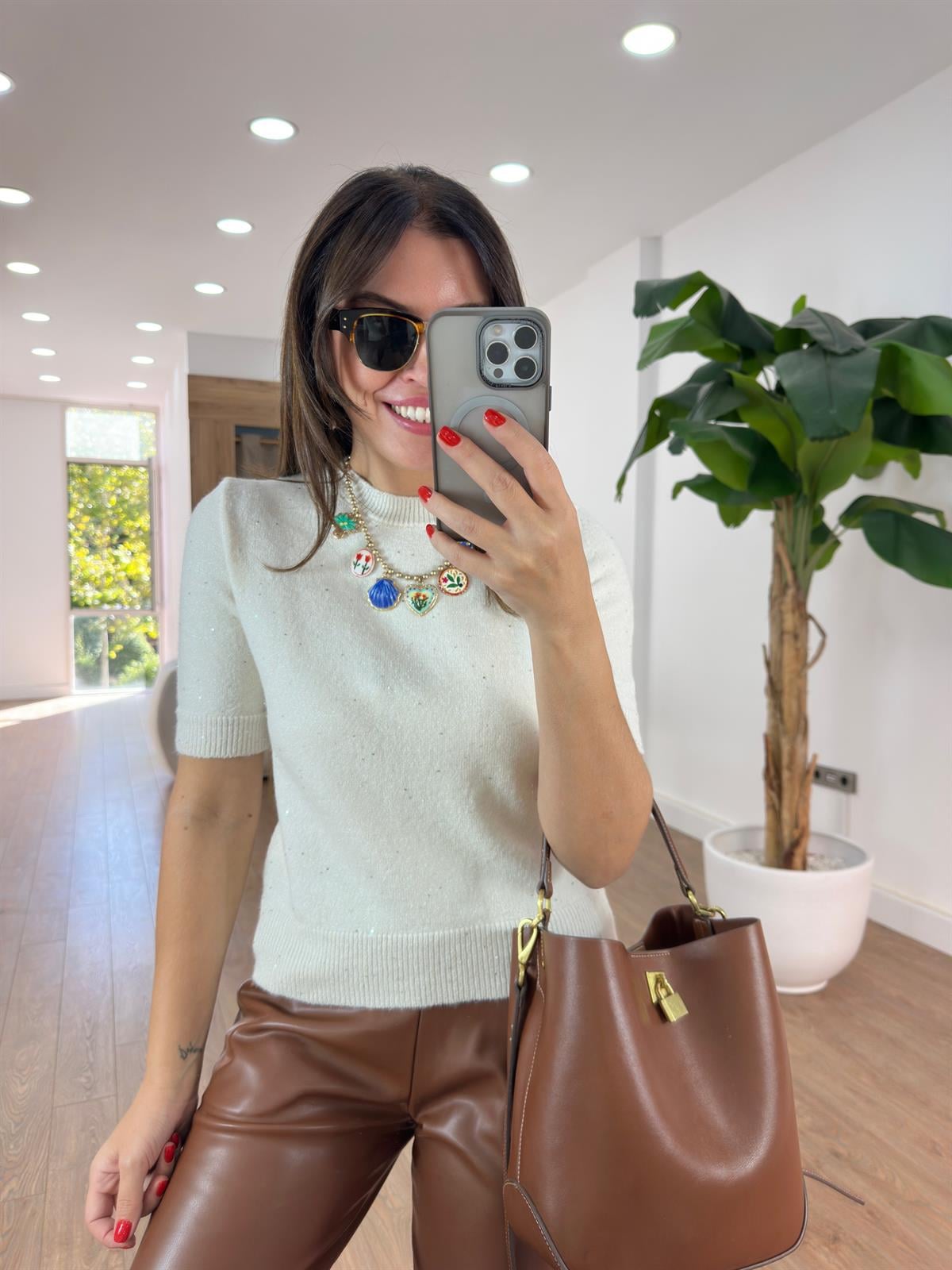 Dekoratif Yaka Simli Kısa Kollu Triko - Ekru