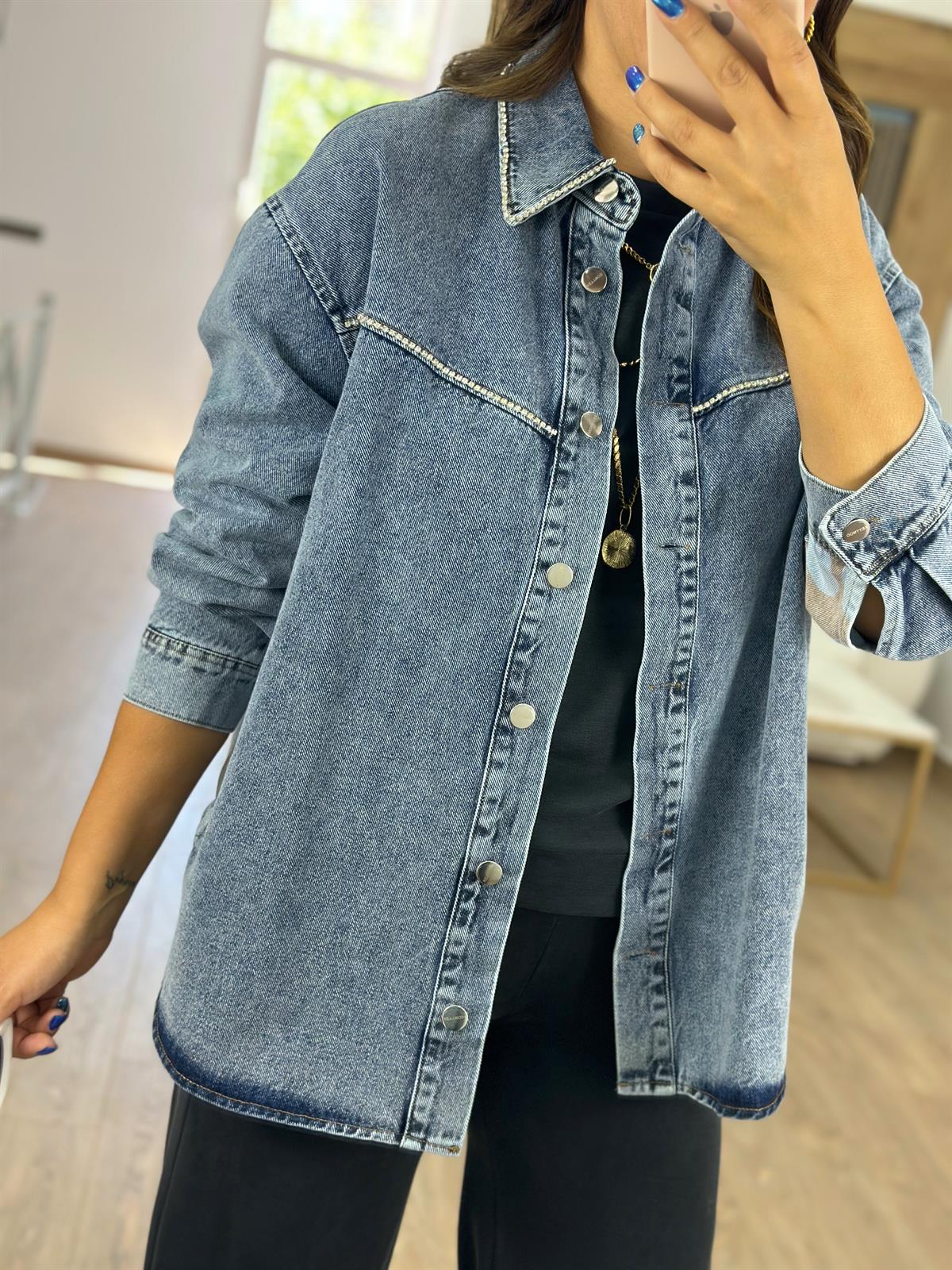 Desen Baskılı Taşlı Jean Ceket