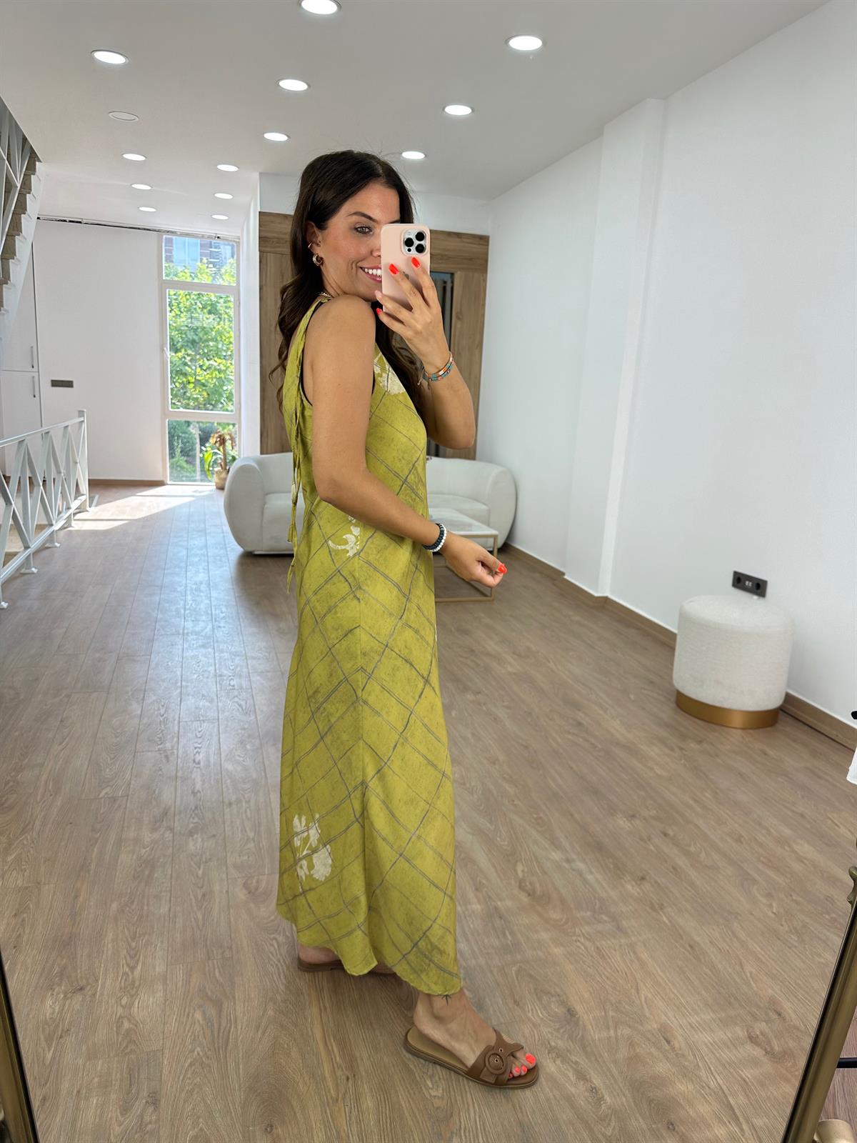 Desenli Yeşil Elbise