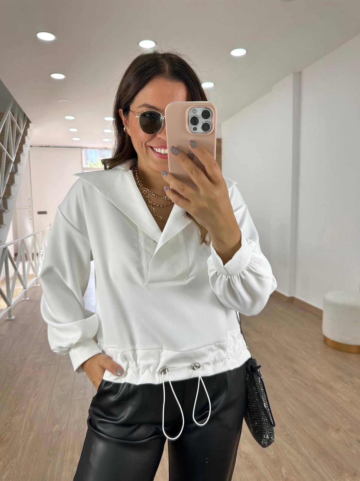 Dik Yaka Beli Lastikli Sweat - Beyaz