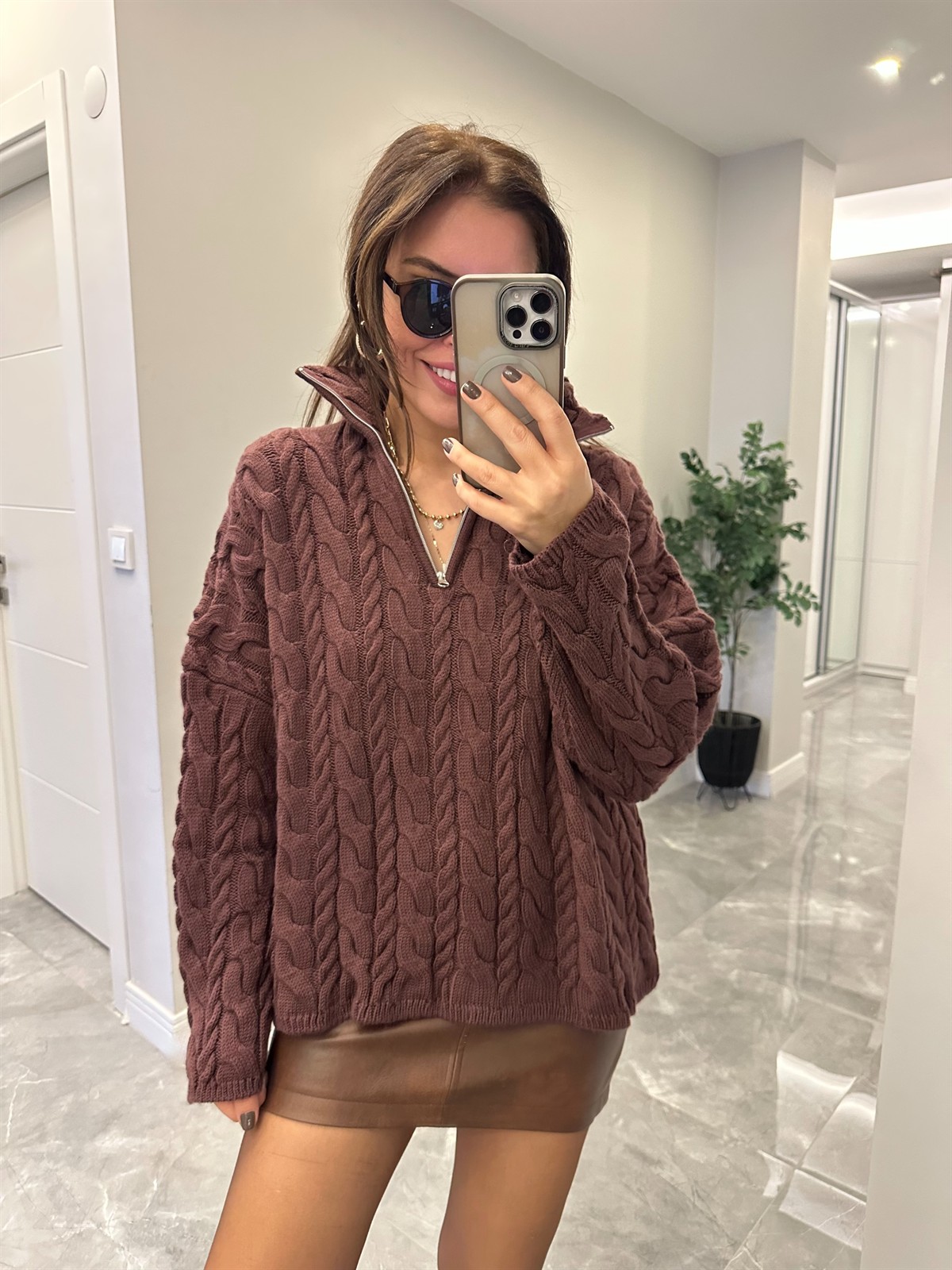 Dik Yaka Fermuarlı Örgülü Kazak - Bordo