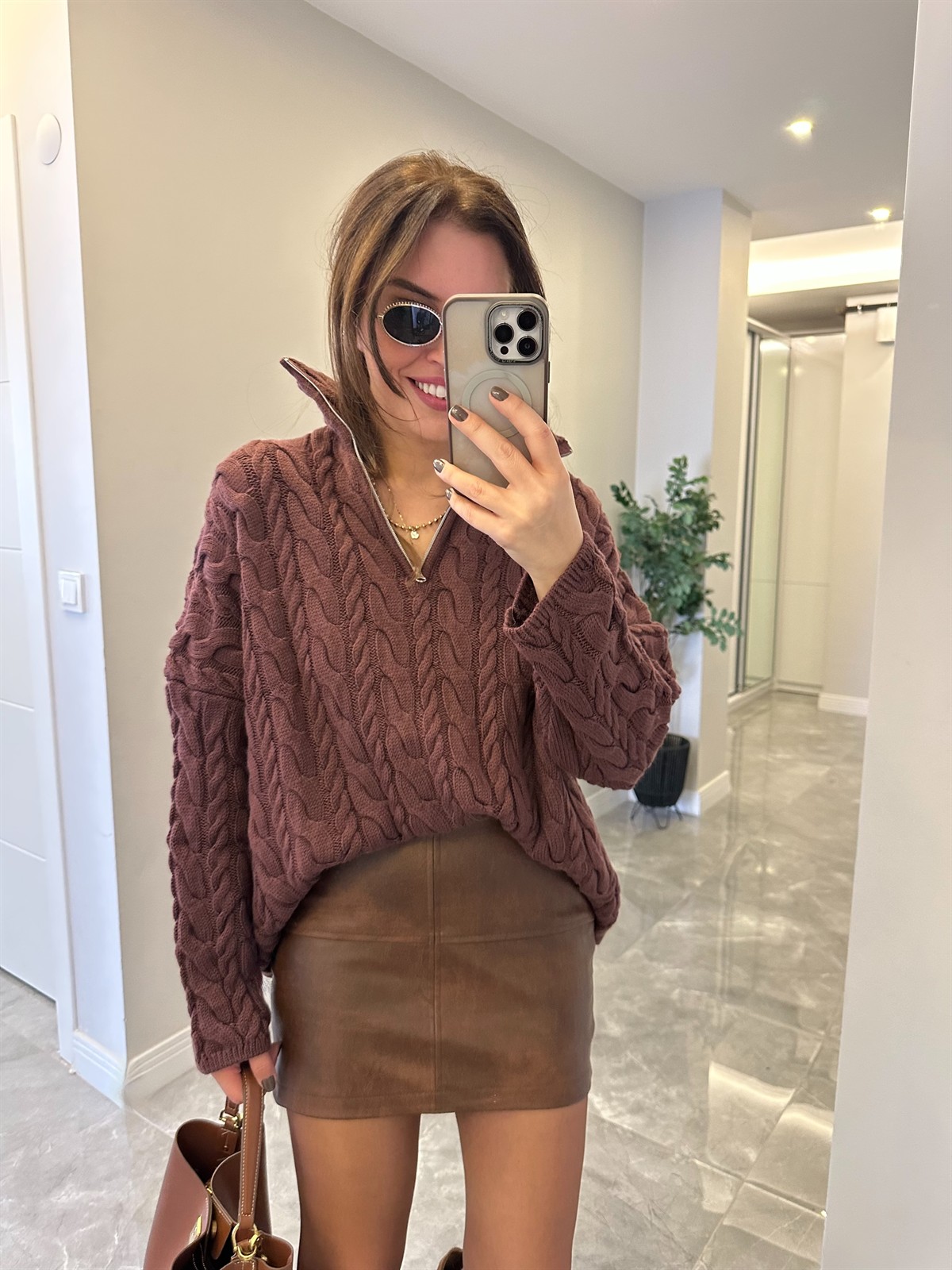 Dik Yaka Fermuarlı Örgülü Kazak - Bordo