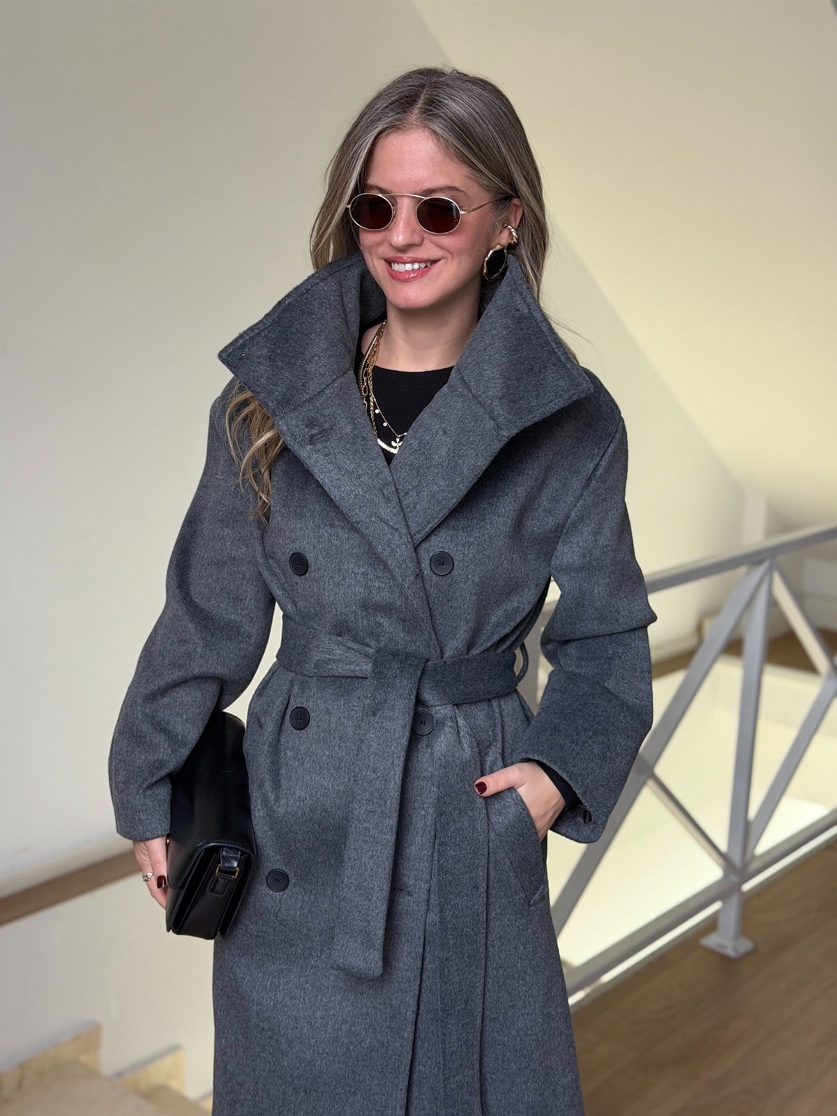 Dik Yaka Kemerli Uzun Kaşe Kaban - Antrasit