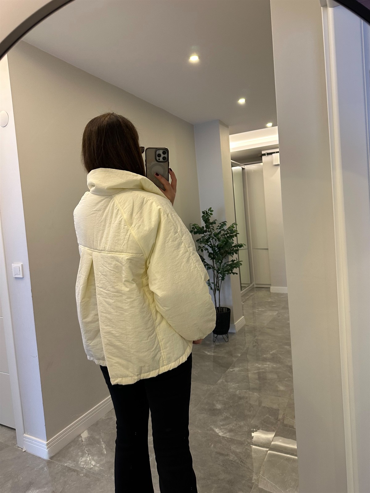 Dik Yaka Şişme Mont - Ekru