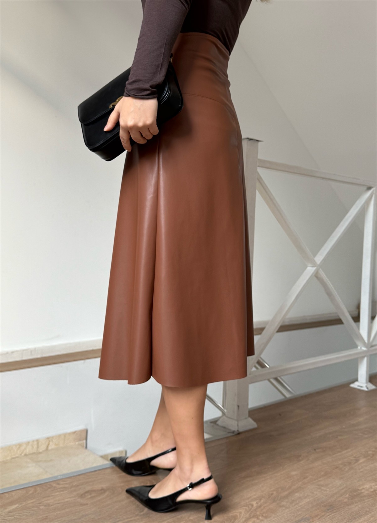 Dikiş Detaylı Midi Deri Etek - Taba 