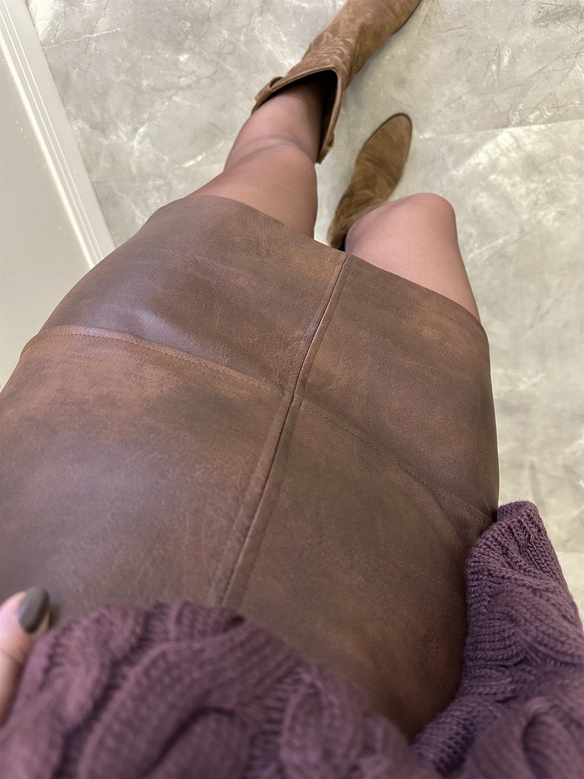 Dikiş Detaylı Mini Deri Etek - Kahverengi