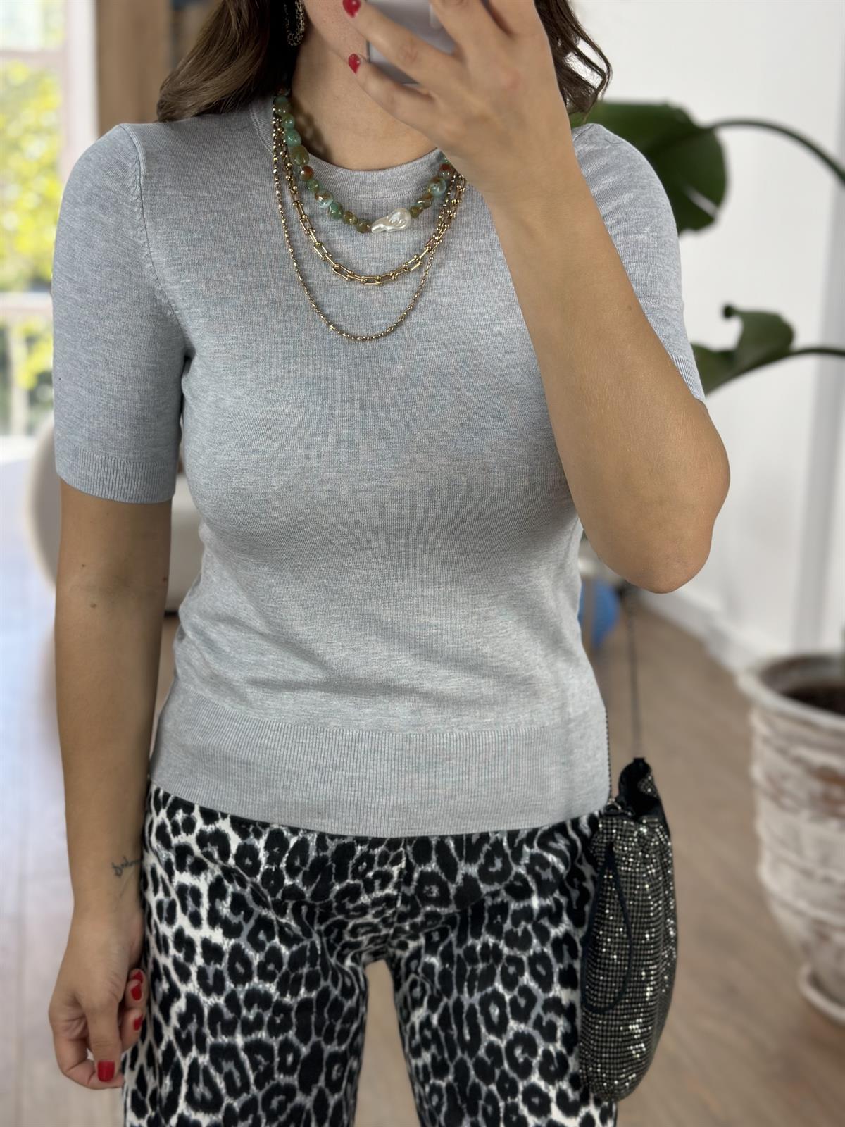 Dilvin Bisiklet Yaka Arkası Düğmeli Triko-Gri