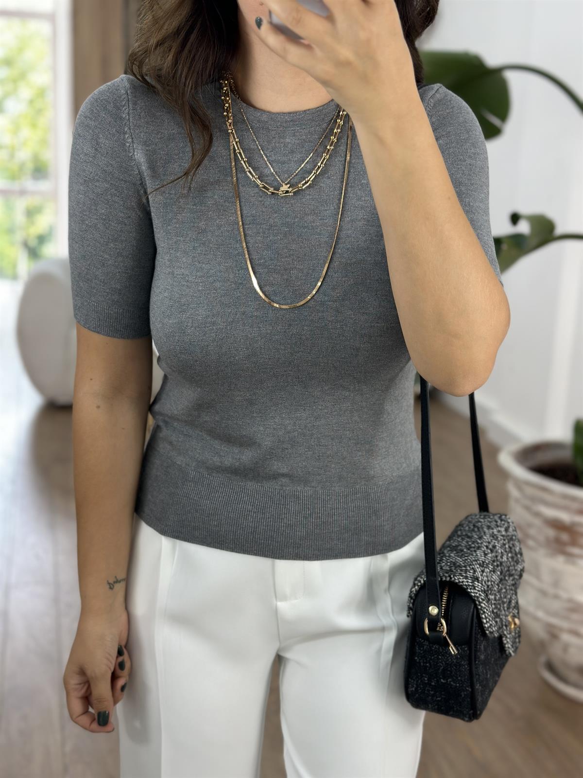 Dilvin Bisiklet Yaka Arkası Düğmeli Triko Füme