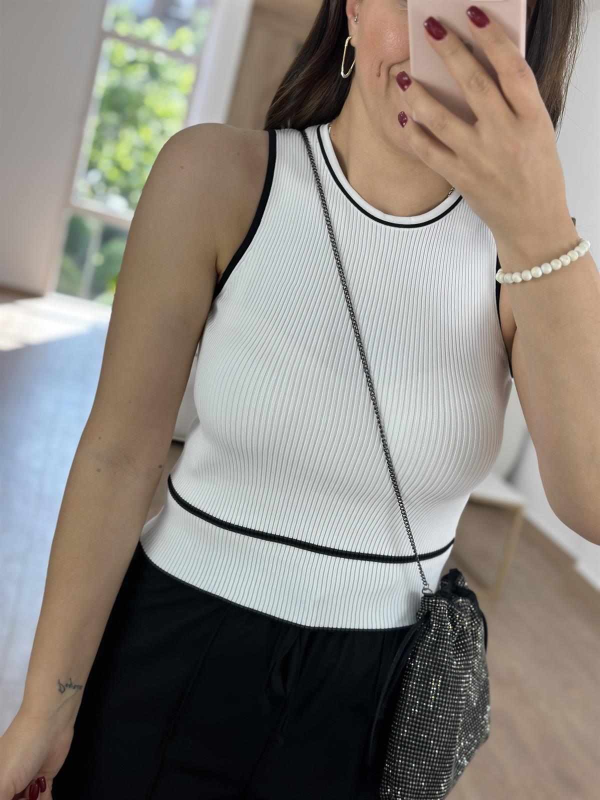 Dilvin Bisiklet Yaka Fitilli Triko-Beyaz