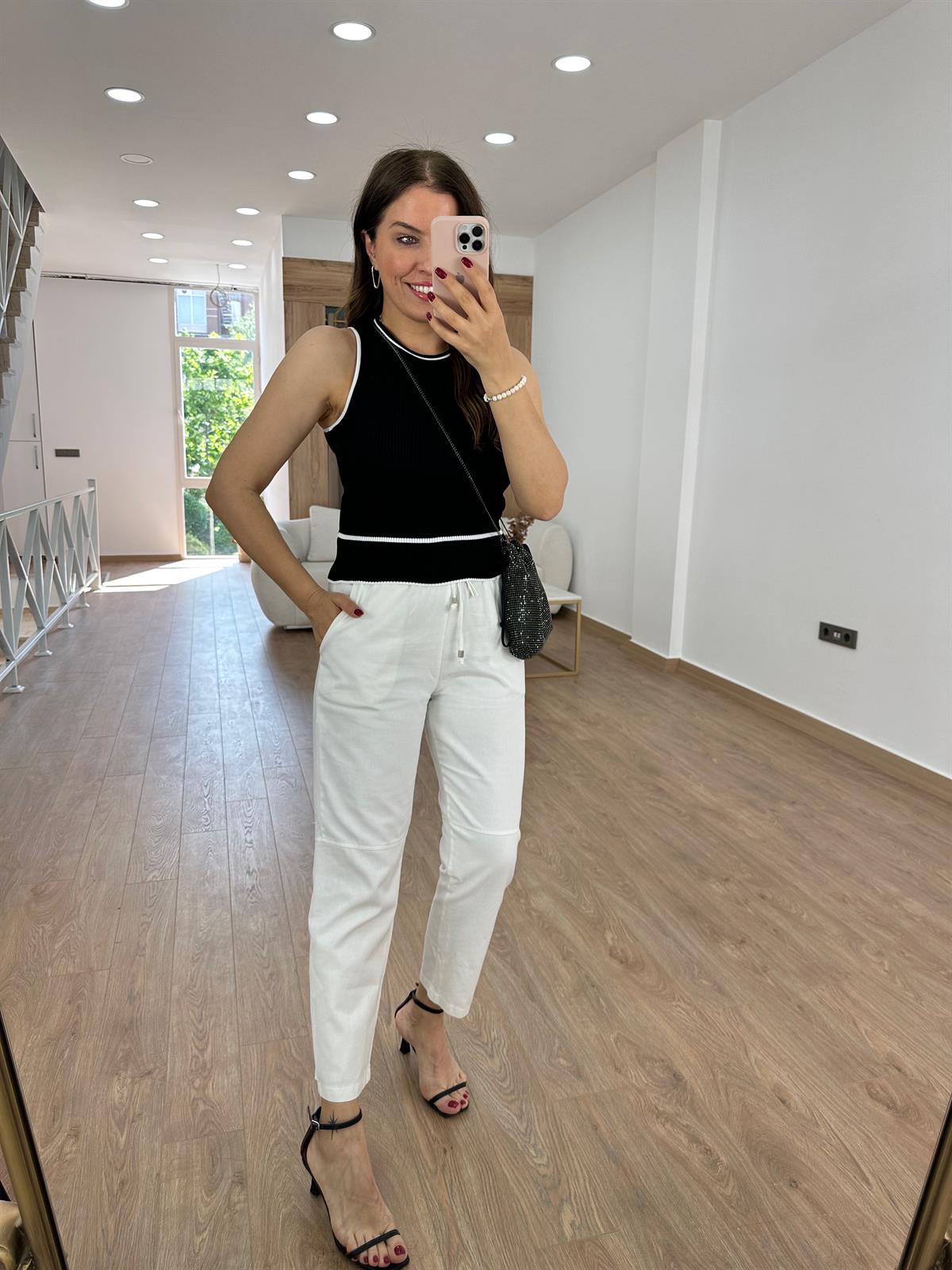 Dilvin Bisiklet Yaka Fitilli Triko-Siyah