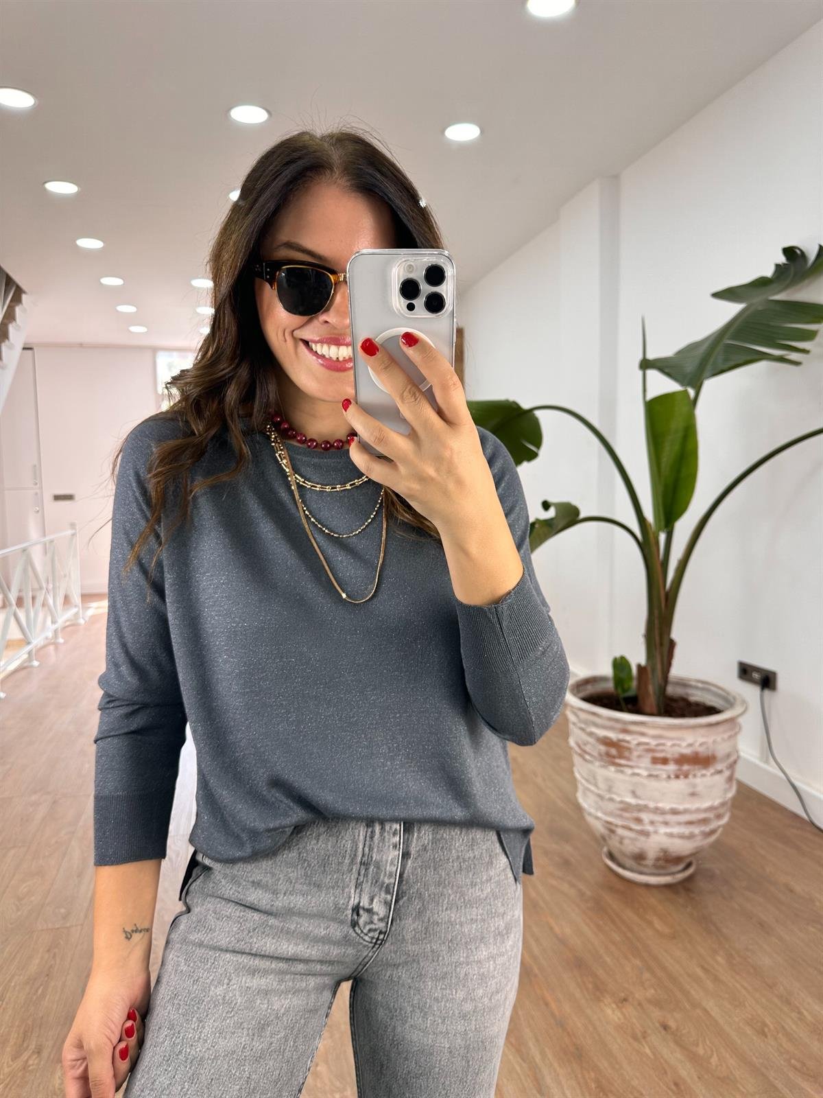 Dilvin Bisiklet Yaka Simli İnce Triko Kazak - Füme