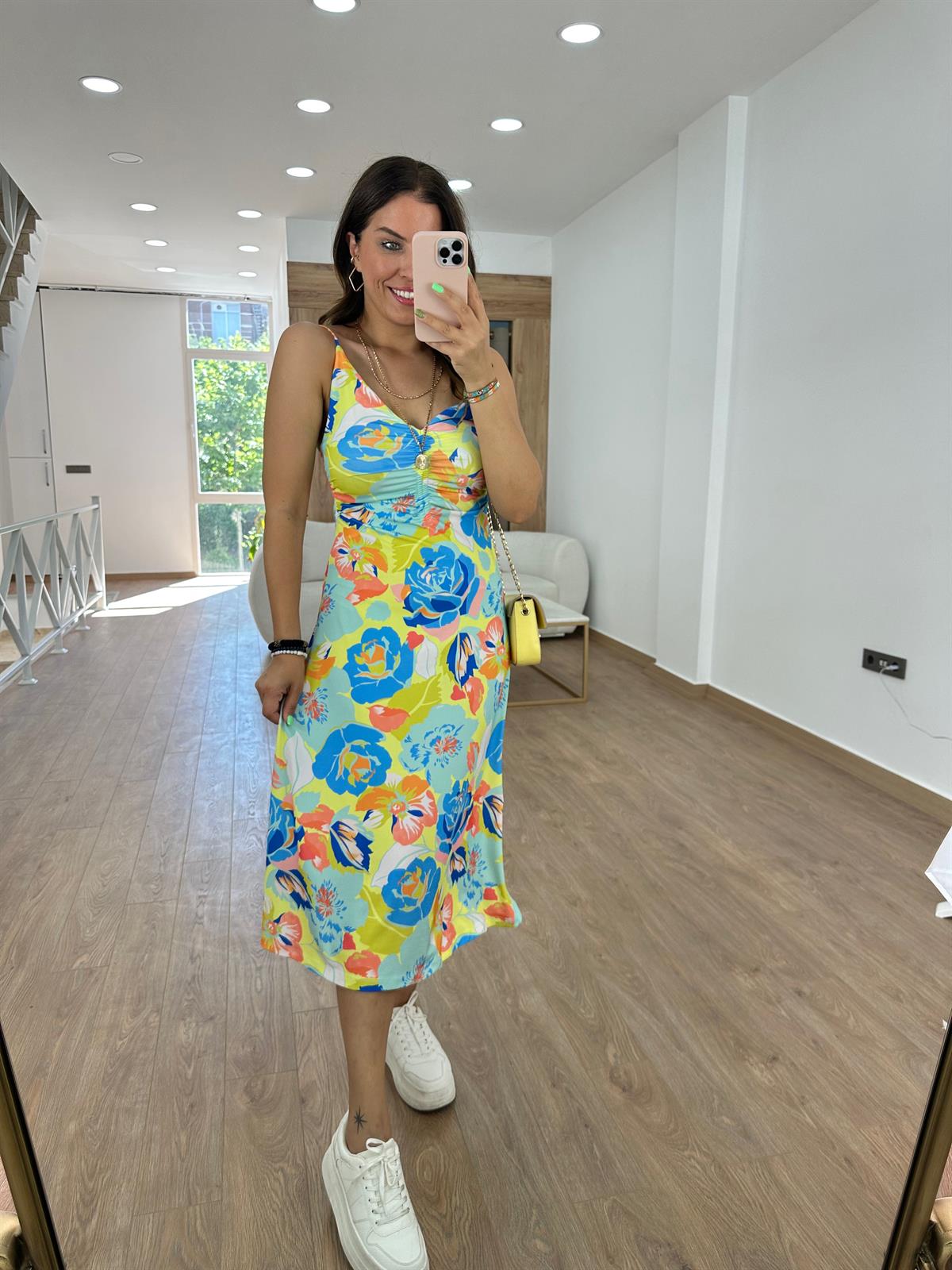 Dilvin Büzgülü Çiçek Desen Elbise