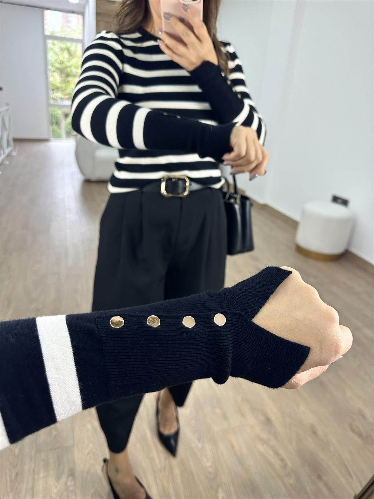 Dilvin Çizgili Kol Ortası Droplu Triko-Siyah