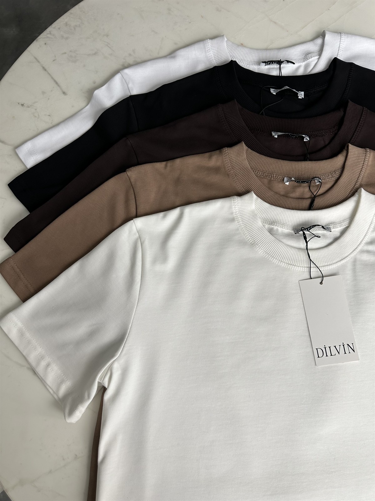 Dilvin Dekoratif Yaka Basic Tshirt - Beyaz