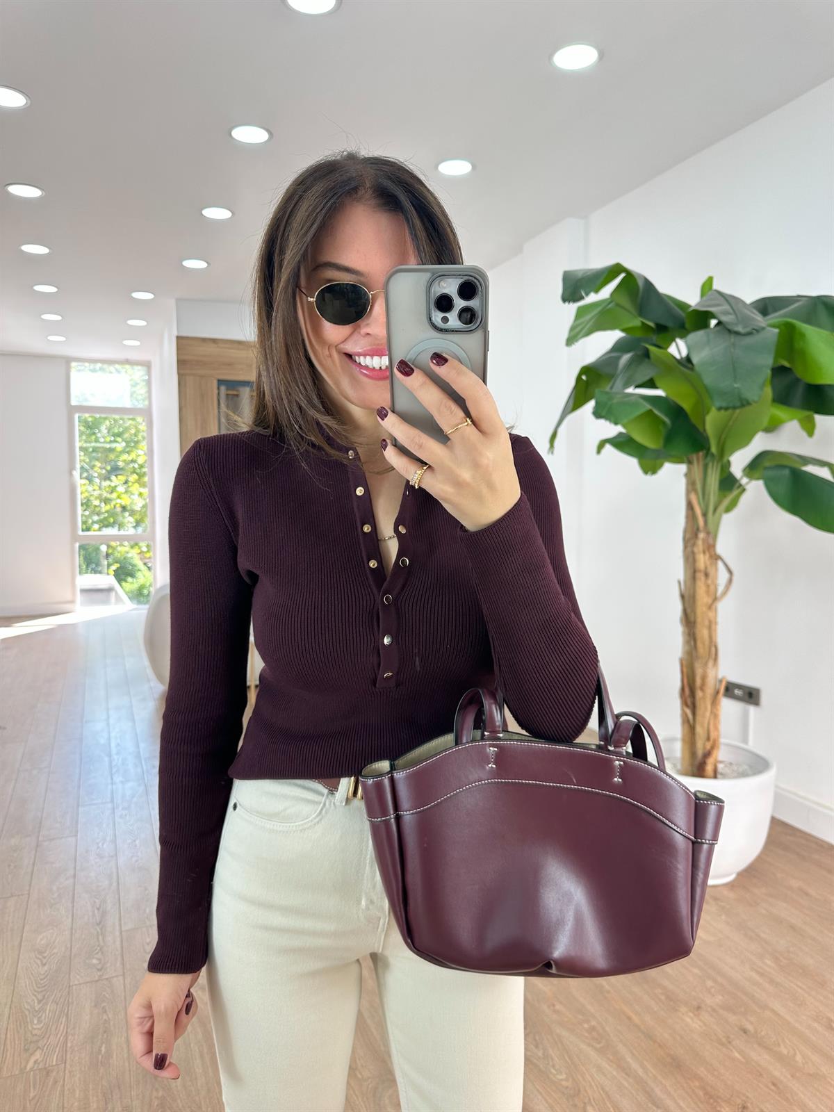 Dilvin Dik Yaka Çıtçıtlı Triko Kazak - Bordo