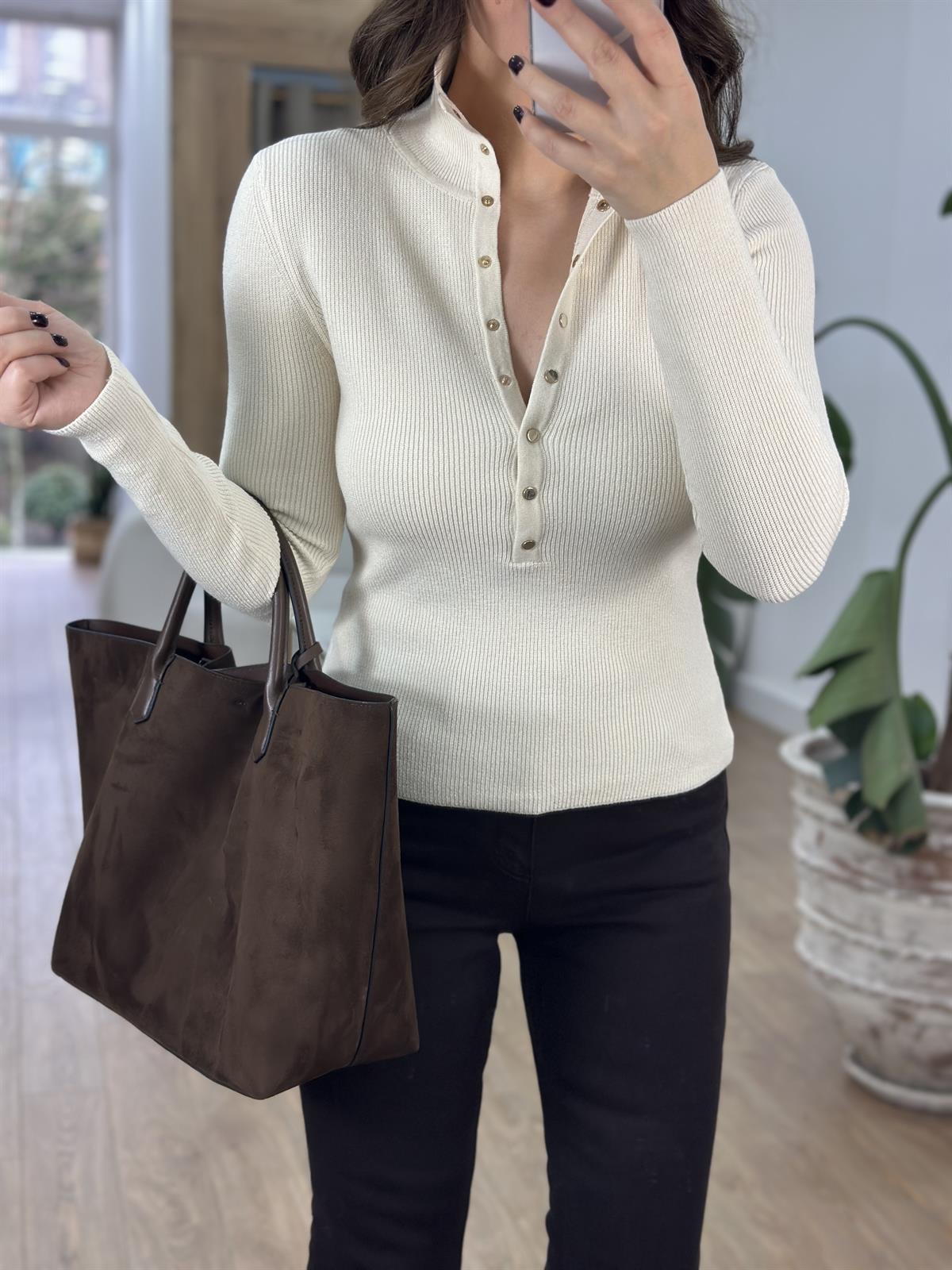 Dilvin Dik Yaka Çıtçıtlı Triko Kazak - Ekru